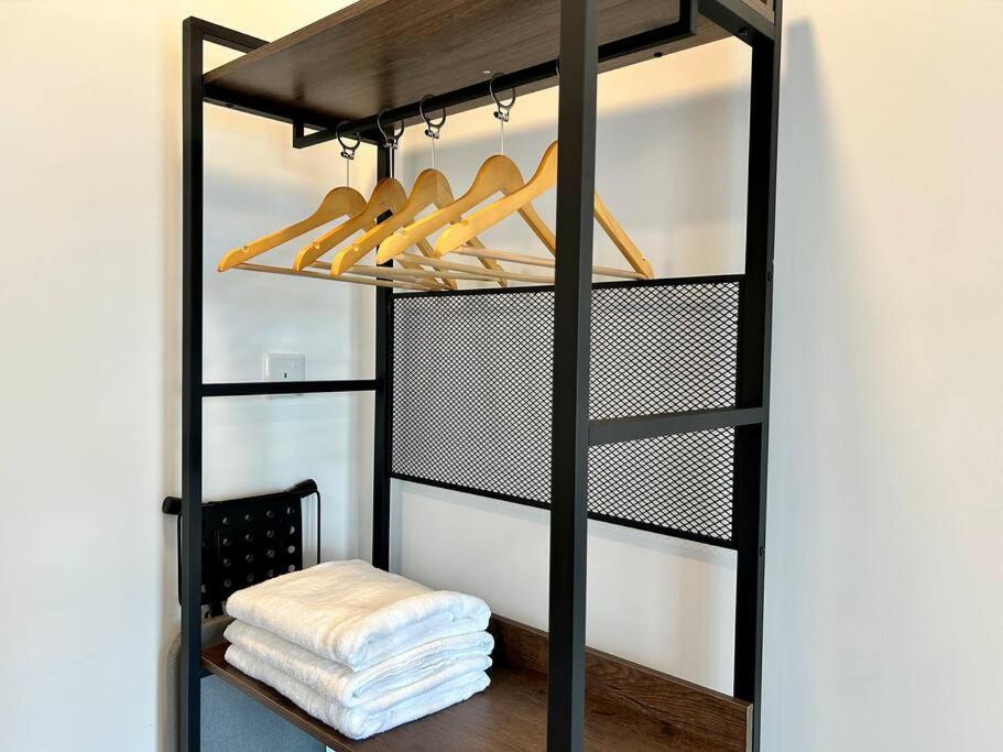 Skytrees Bukit Indah by HCK Dualkey-Unit 2Pax 4Pax