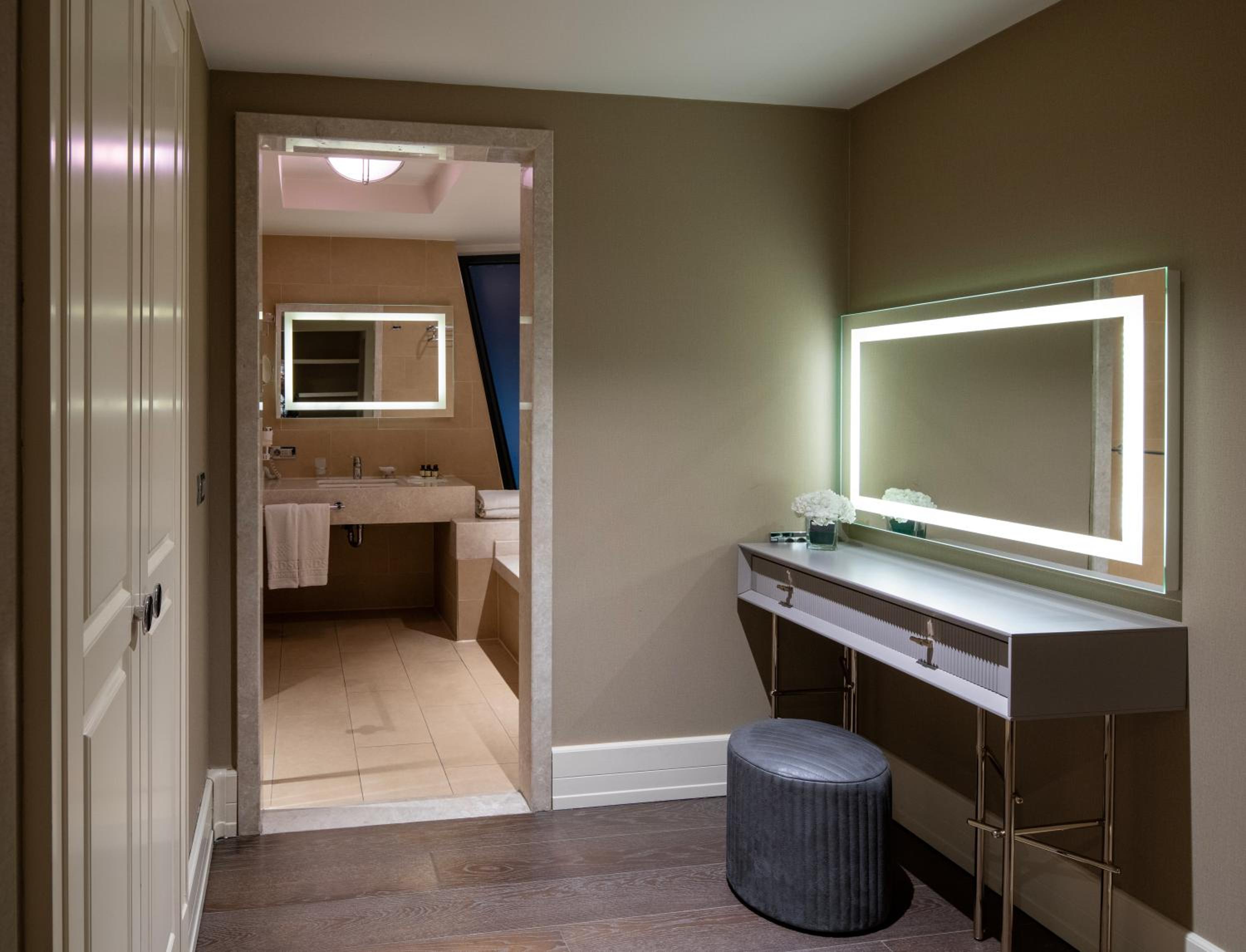 Windsor Hotel & Convention Center Istanbul - Image 7