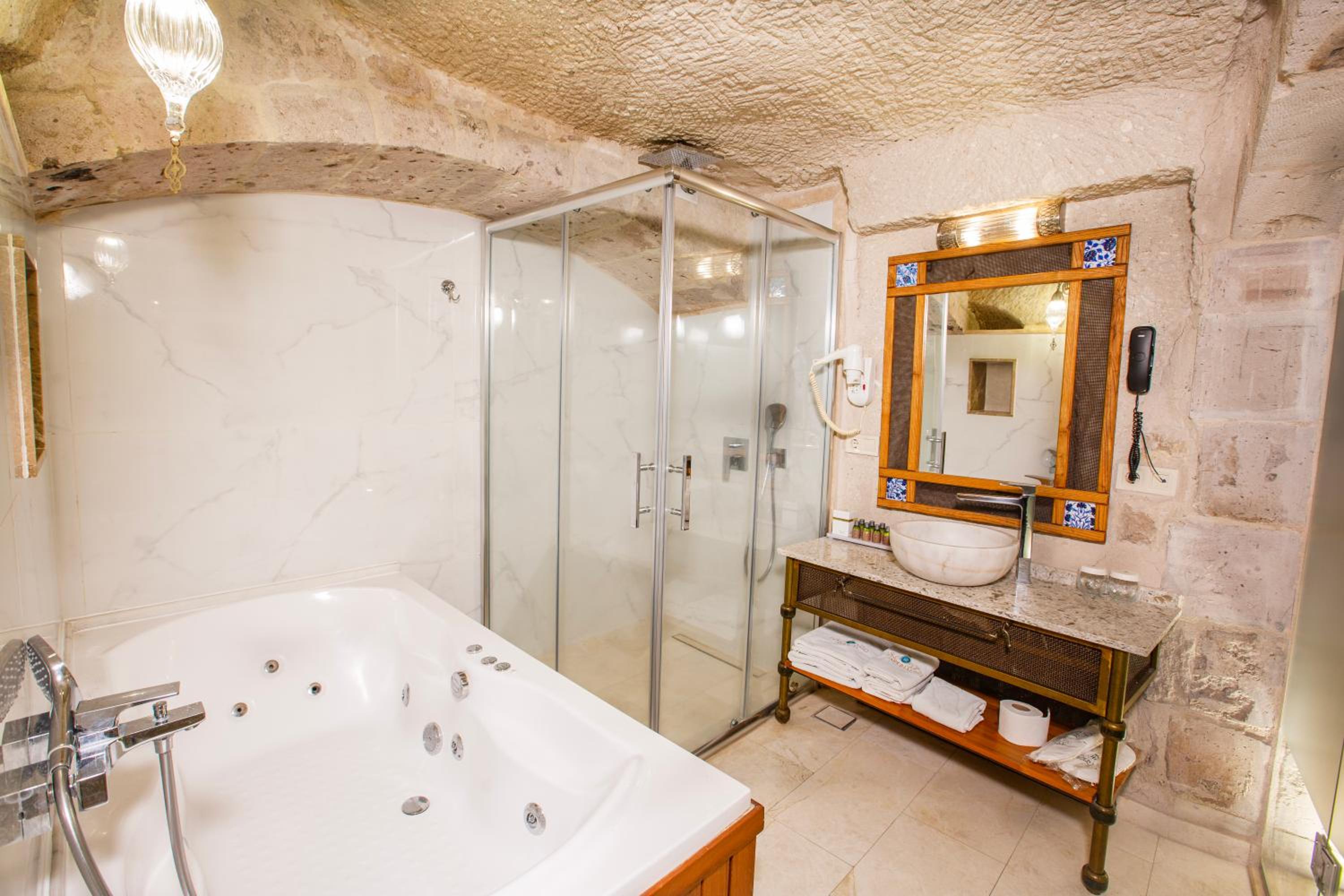 Imperial Cave Suites & Spa - Image 102