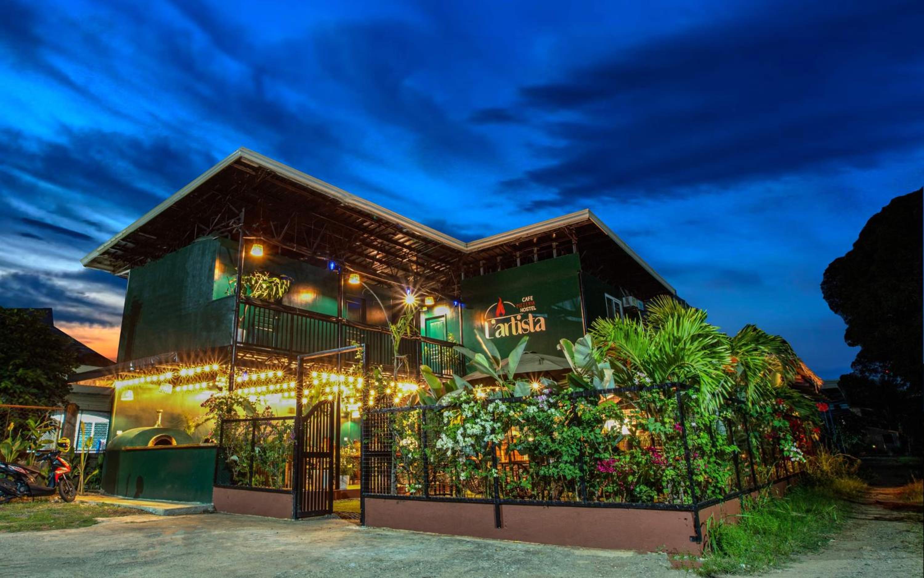 LArtista Hostel