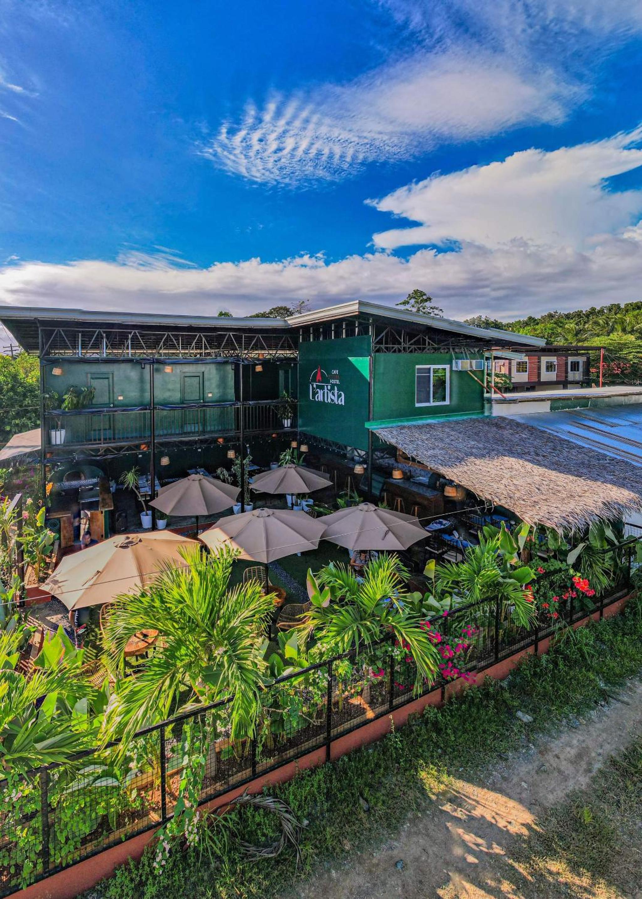 LArtista Hostel