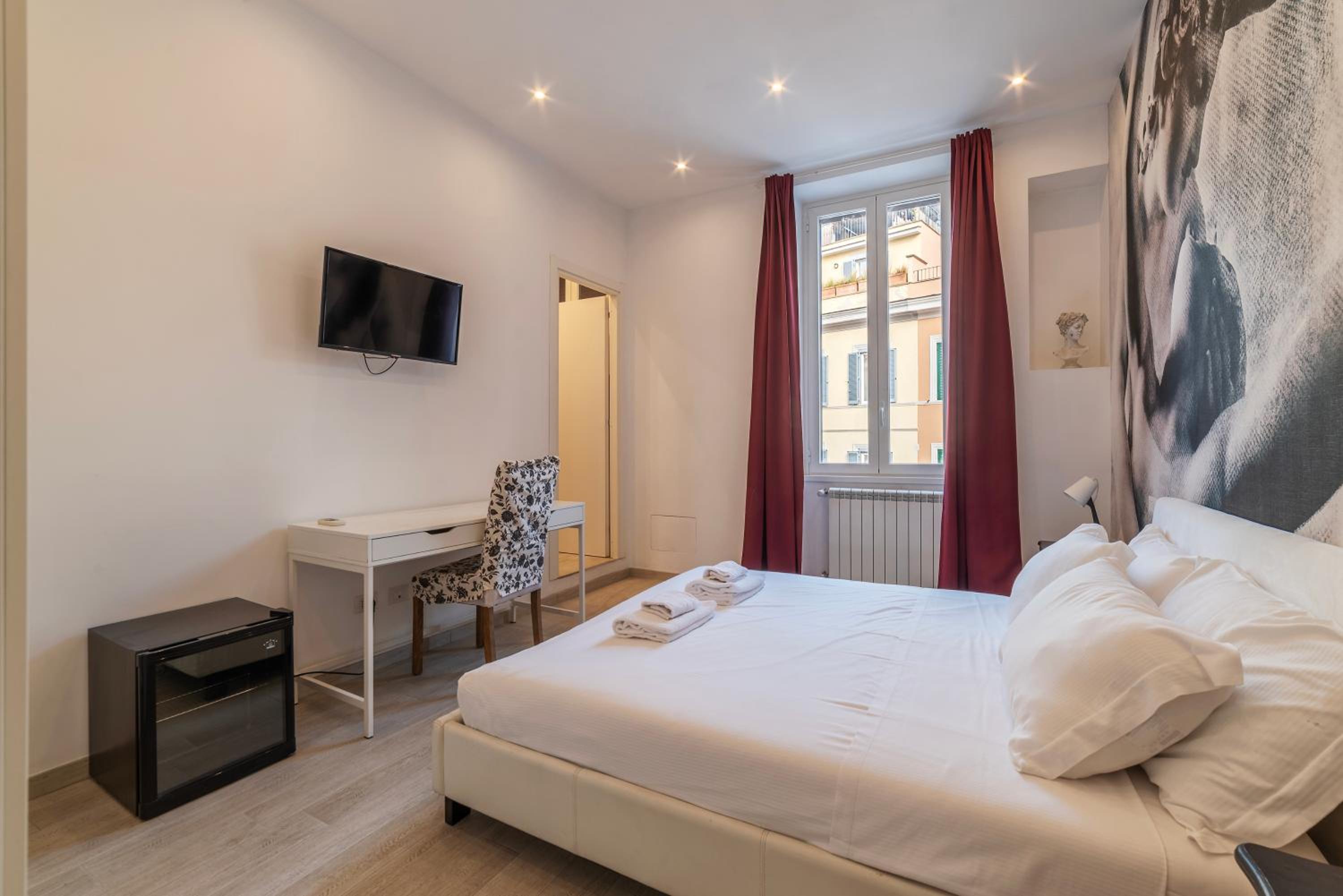 Major 93 Guesthouse
