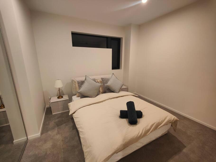 Brand New 2B1B Apt @ Inner North of Canberra