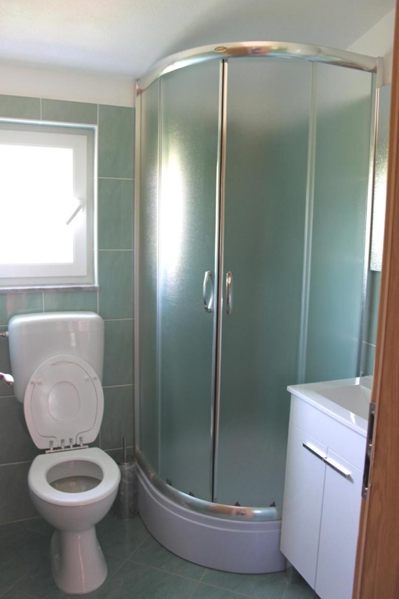 Photo 38