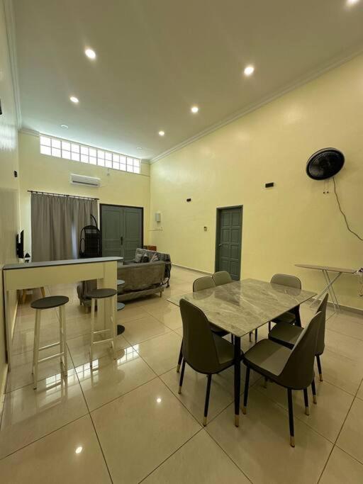 HomeStay Tawau photo 5