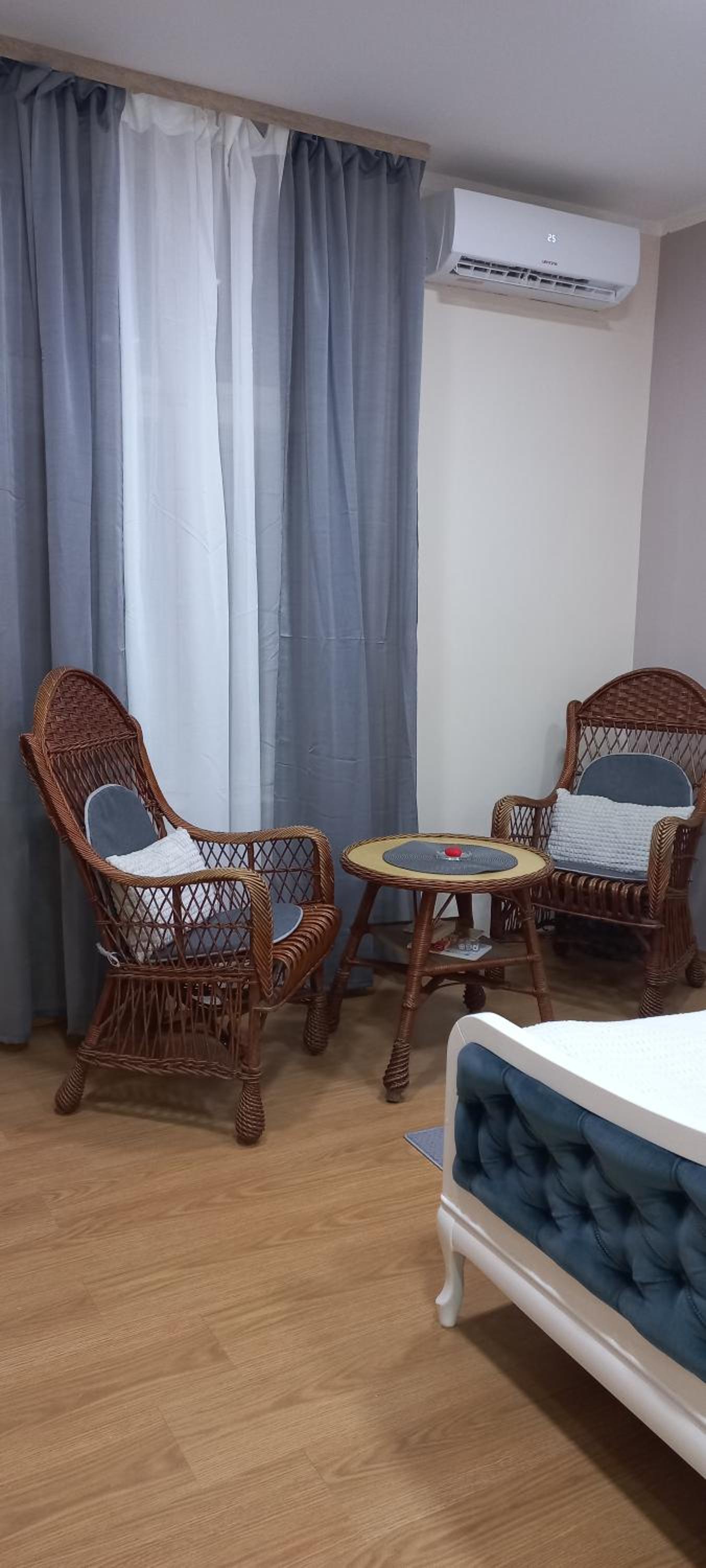ANGIE apartment