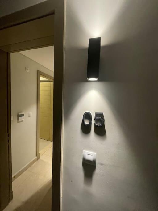 Access-Apartment with garden and shared pool