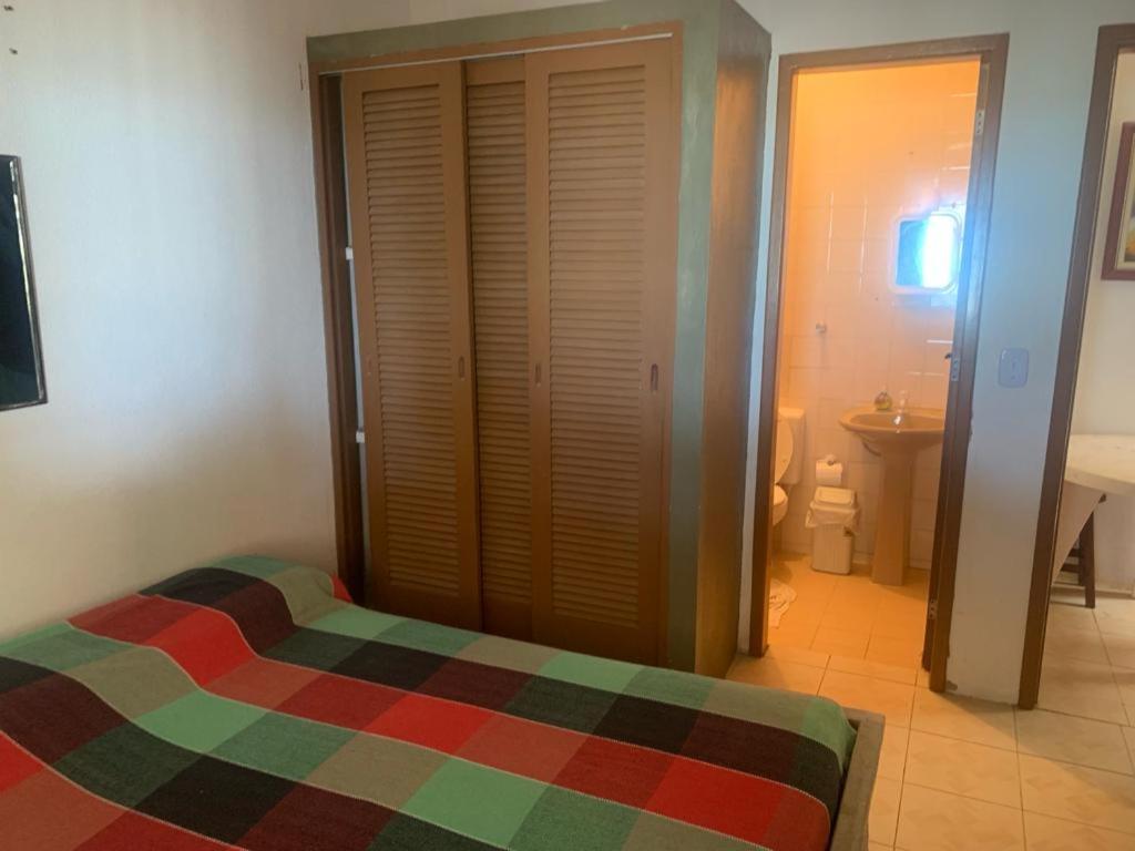 Casa Beira Mar - Enseada dos Golfinhos