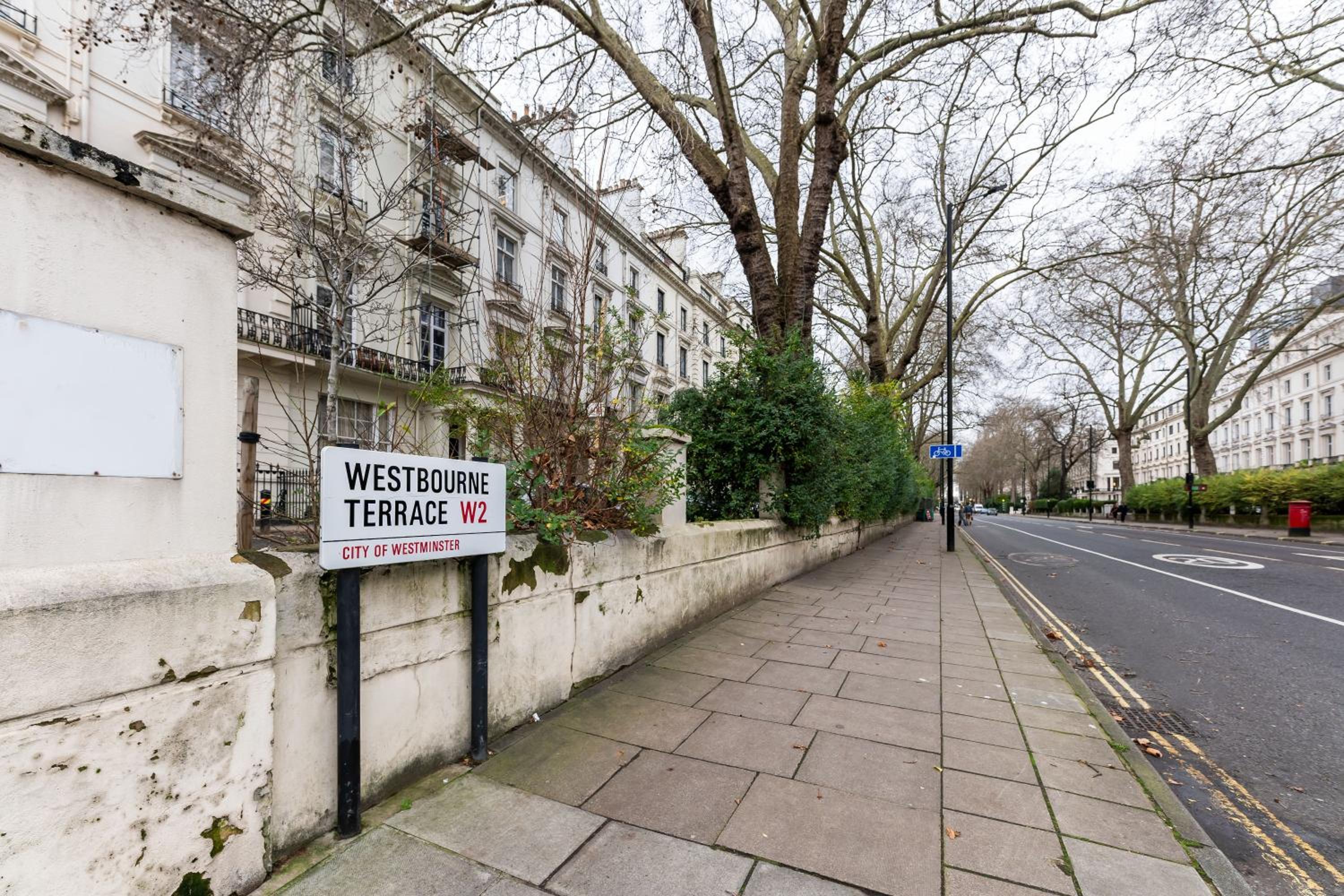 Luxury One Bedroom Mezzanine in Paddington