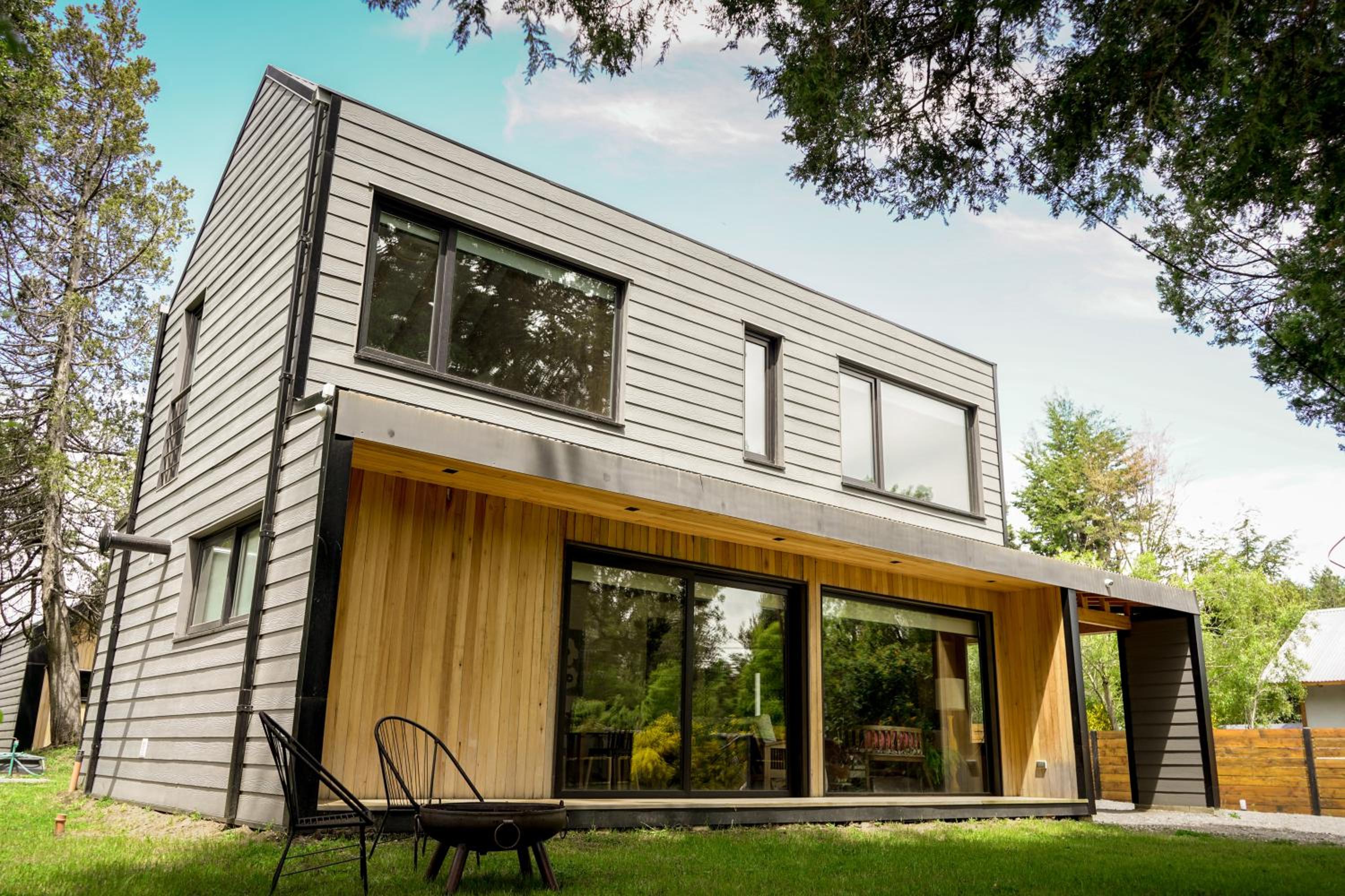 BOG Cherry House