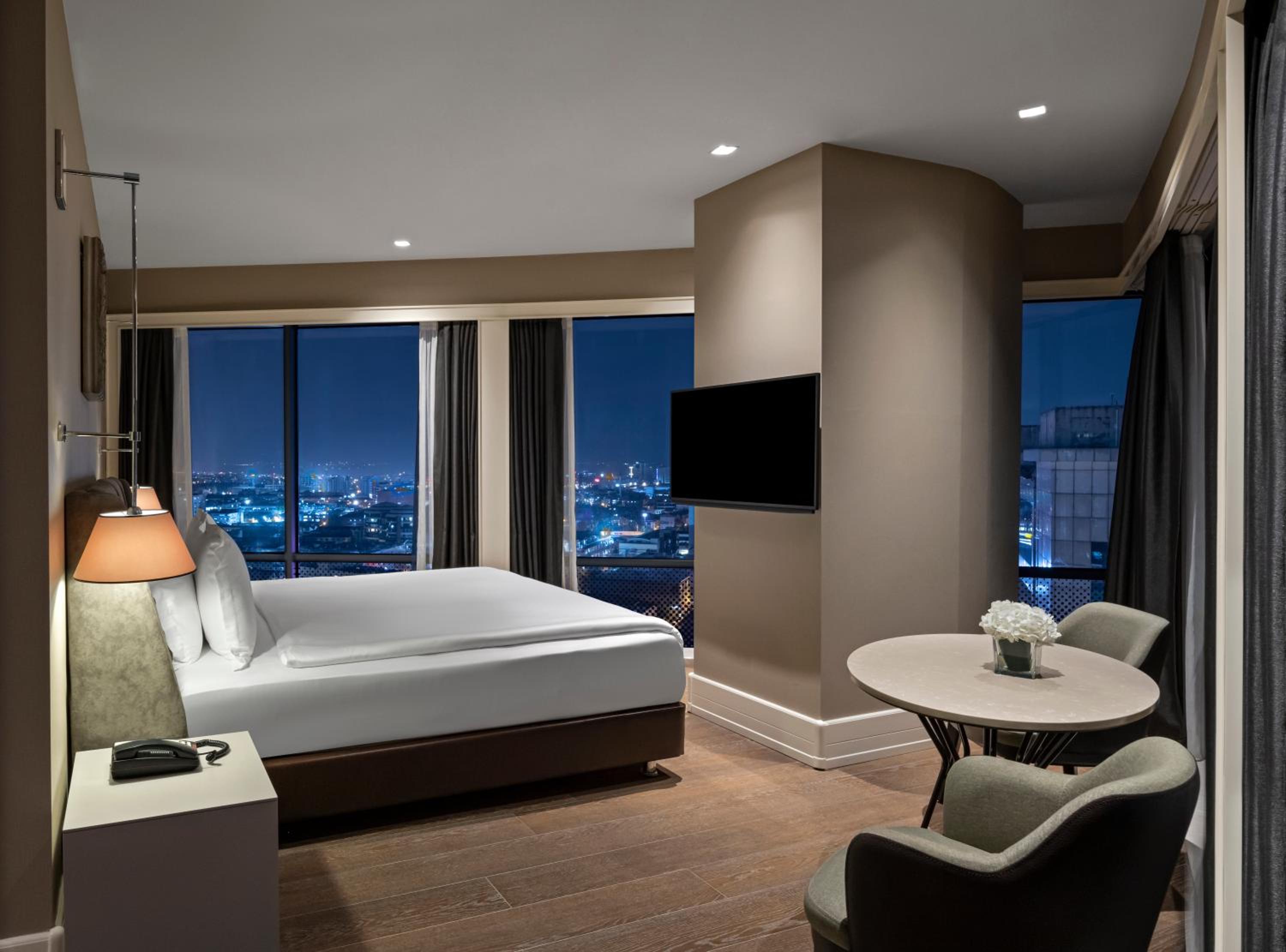 Windsor Hotel & Convention Center Istanbul - Image 13