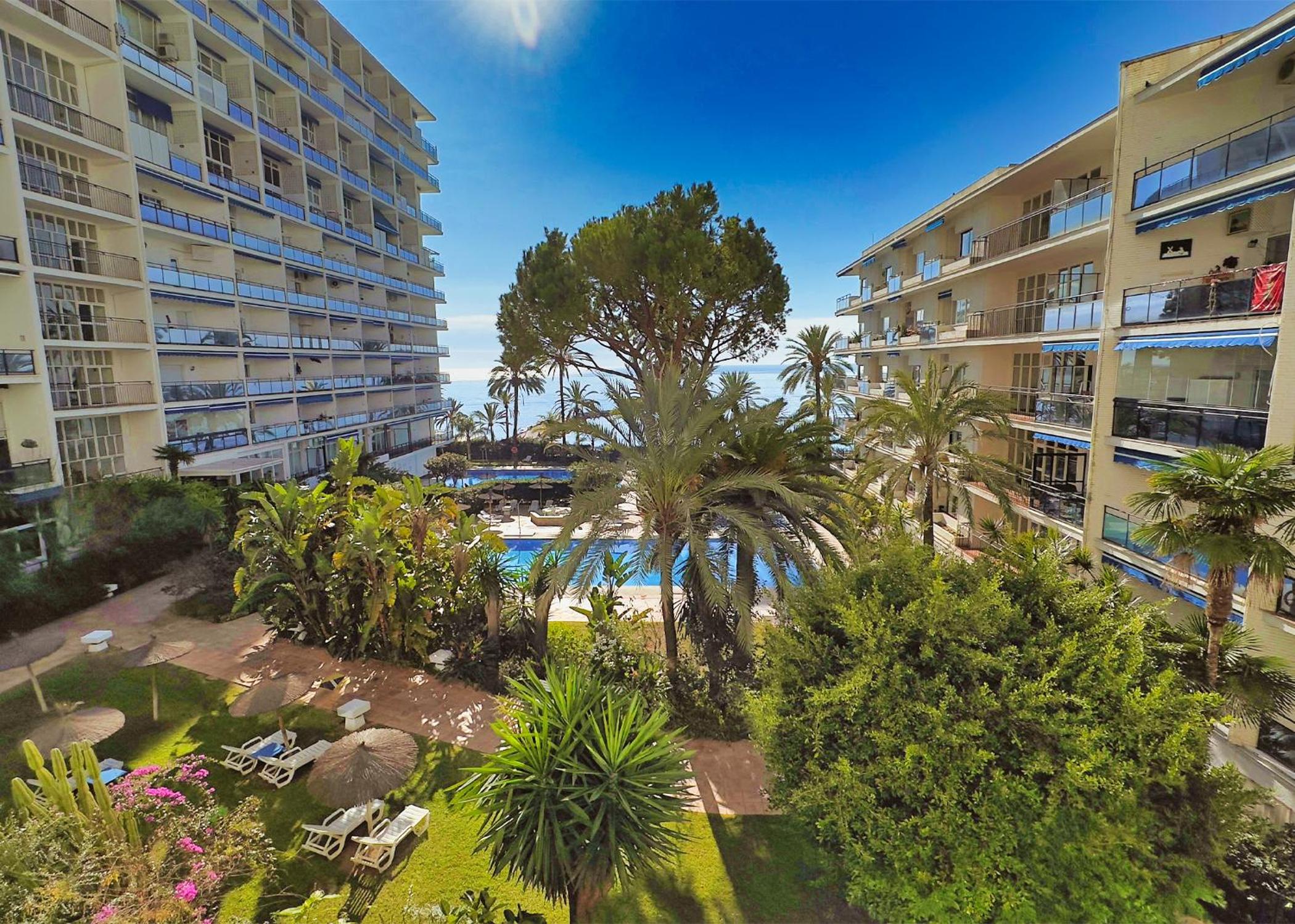 Skol 339 - 2-Bedroom Apartment in Edificio Skol Marbella view 2