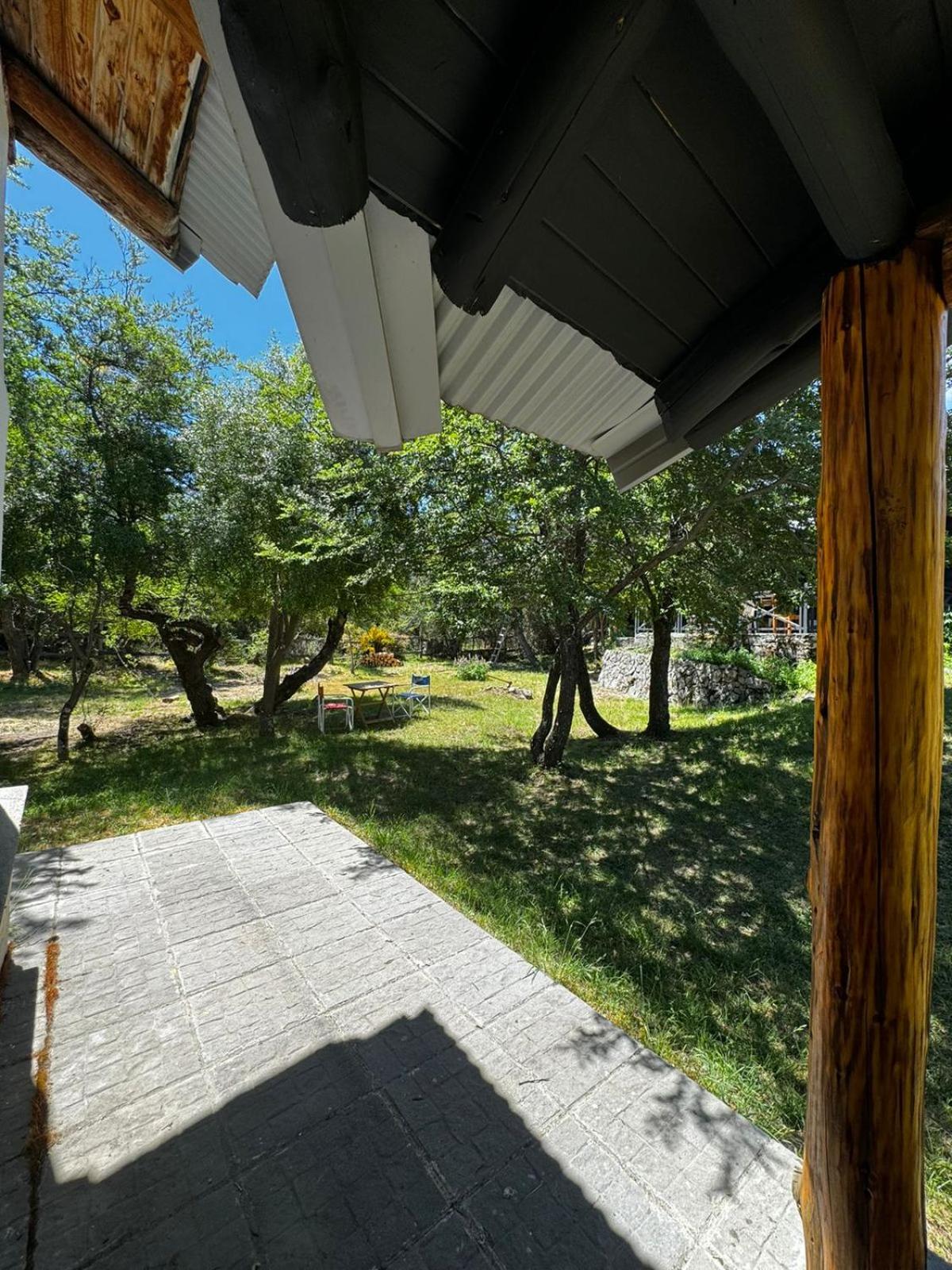 Cabaña El quincho de Bandurrias MELIQUINA