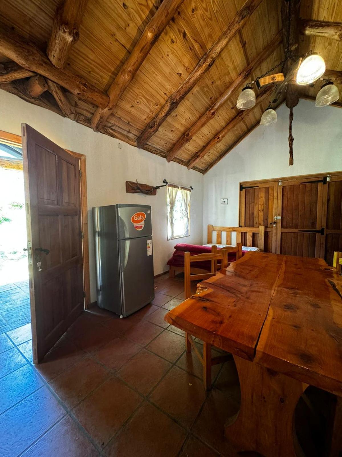 Cabaña El quincho de Bandurrias MELIQUINA