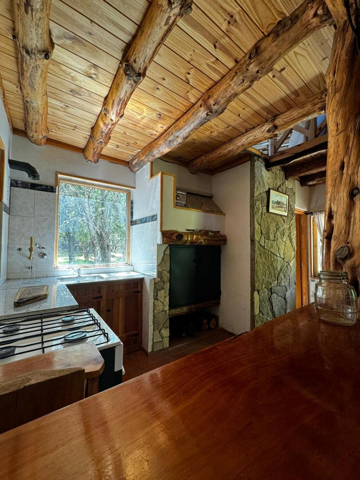 Cabaña El quincho de Bandurrias MELIQUINA