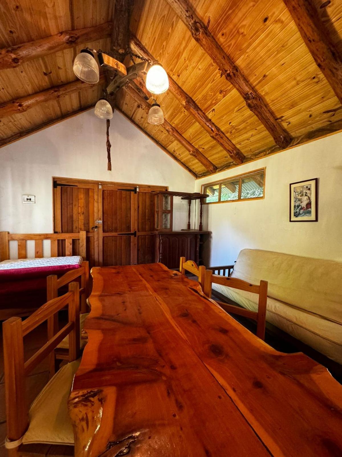 Cabaña El quincho de Bandurrias MELIQUINA