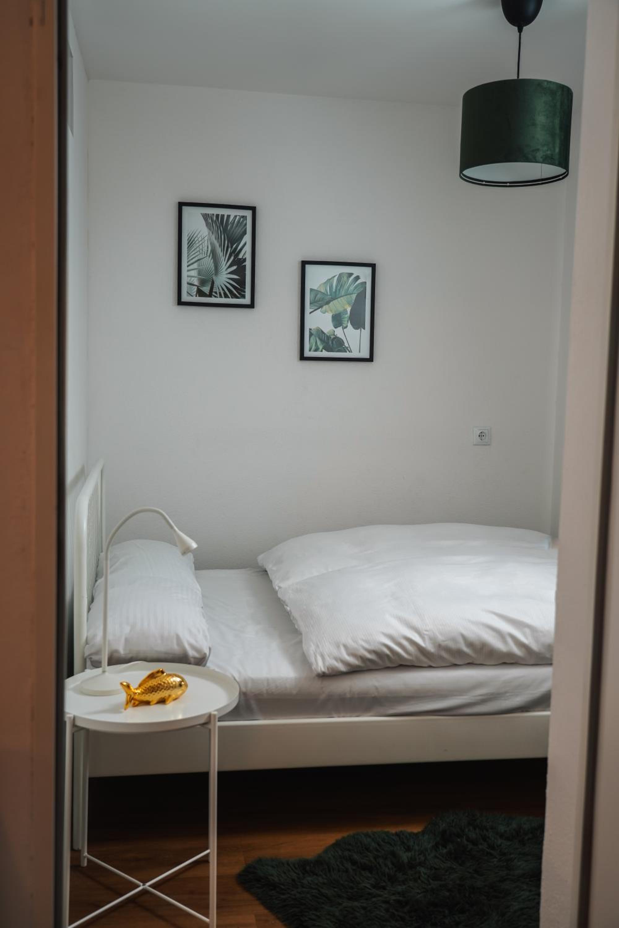 Global Living - Design Apartment I Central I Beamer I Kitchen I Terrace I Berlin