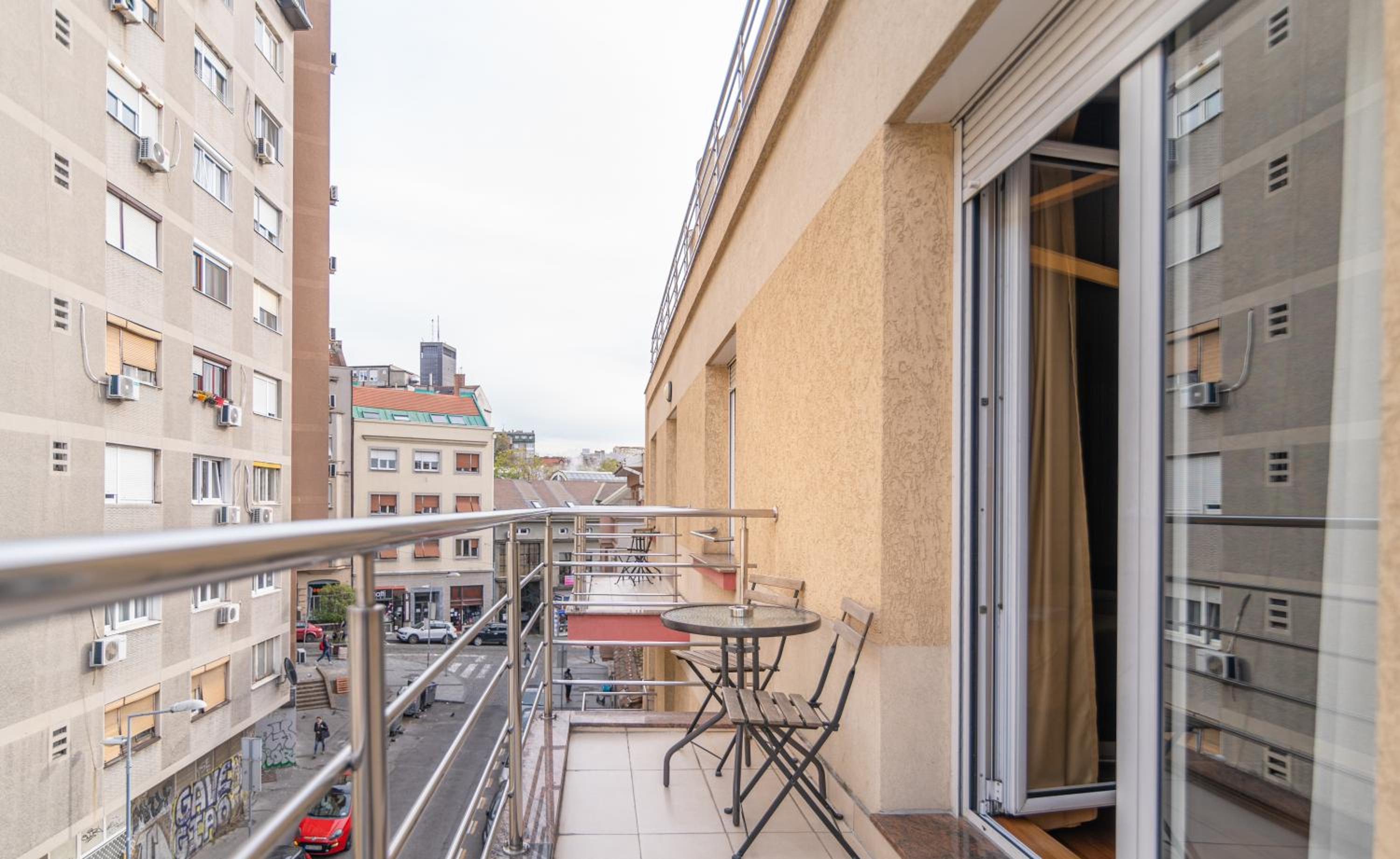 Feel Belgrade Aparthotel