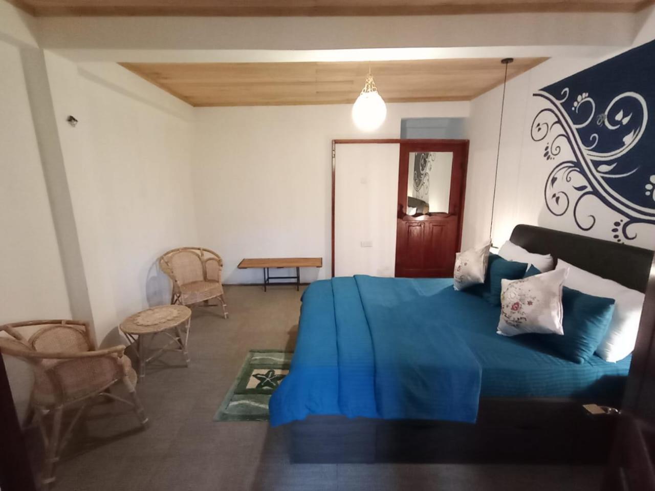Photo 19