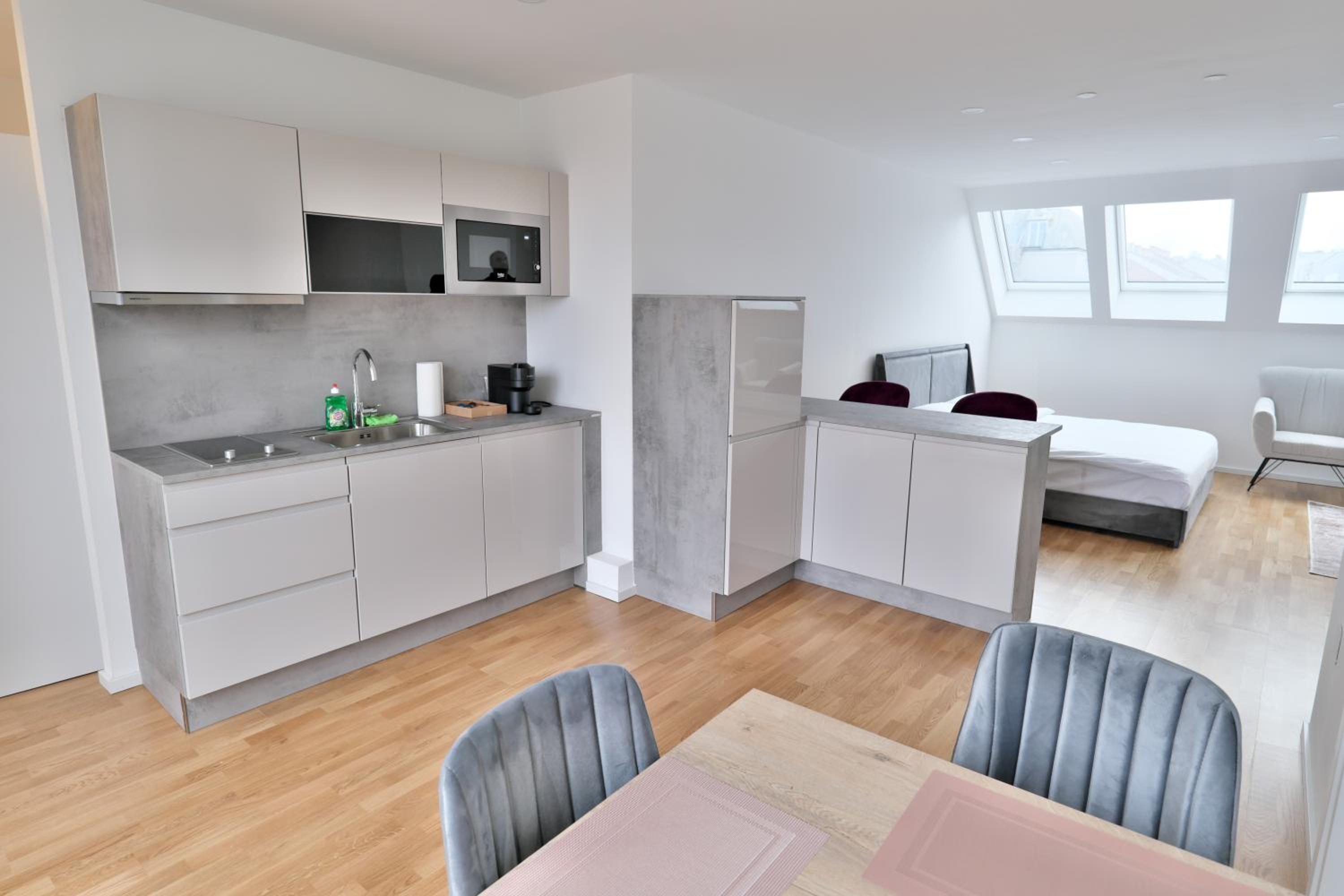 Vienna Lotus Apartments