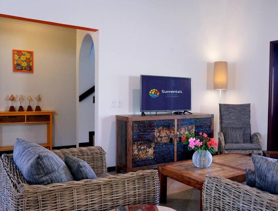 Beach Villa Casa del Mar