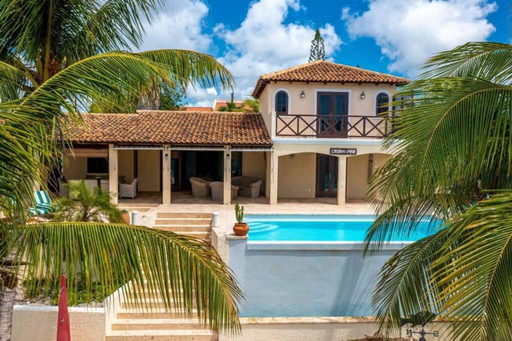 Beach Villa Casa del Mar