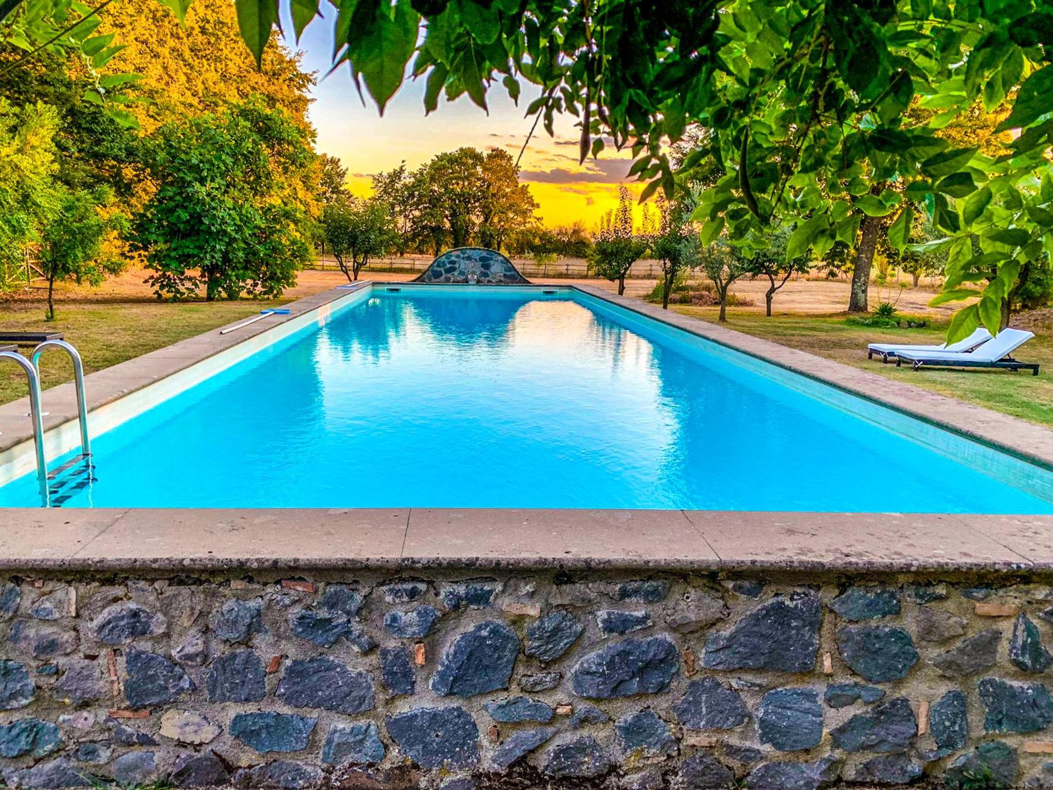 Madeleine: Luxury Villa in Italy