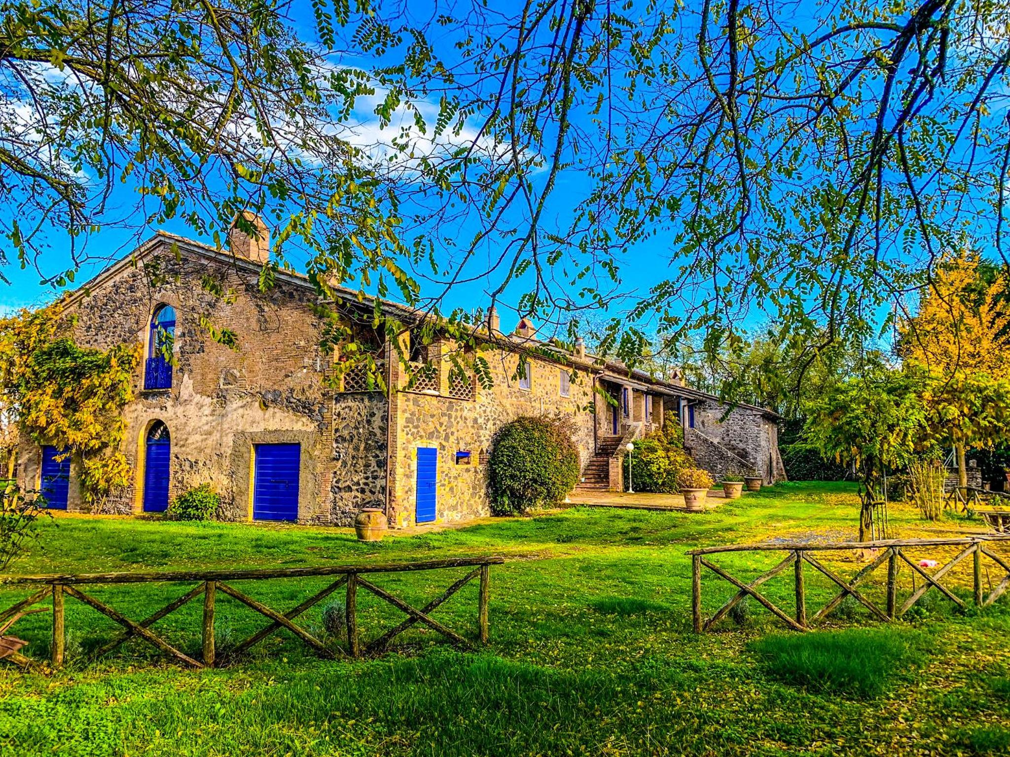 Madeleine: Luxury Villa in Italy