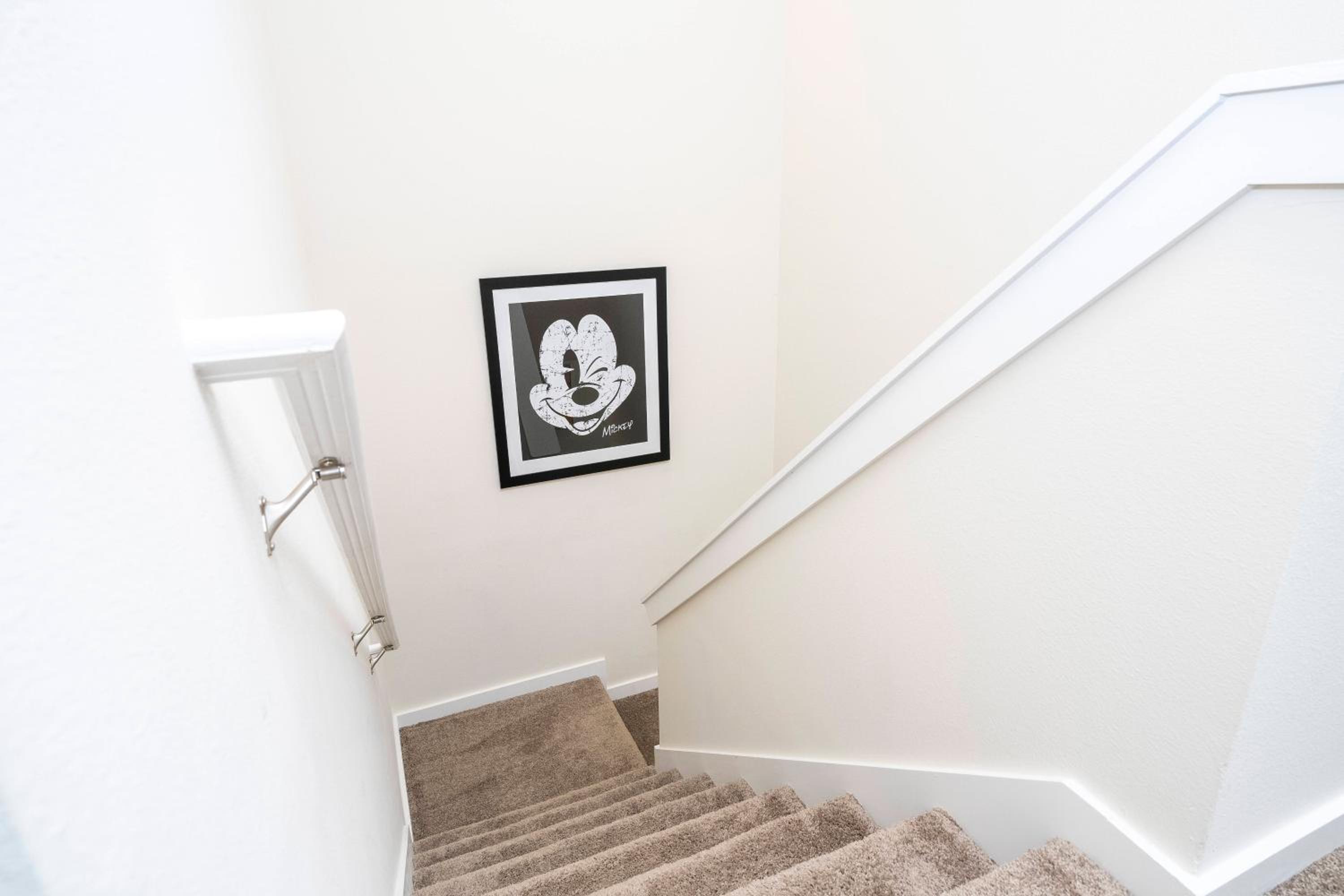 5 min to Disney NEW Upscale 5 Suites Villa