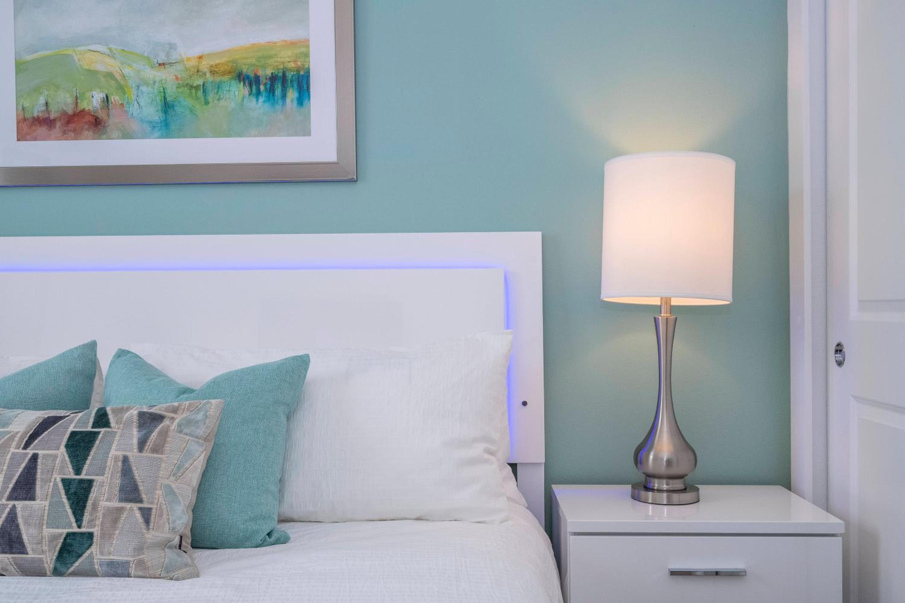 5 min to Disney NEW Upscale 5 Suites Villa