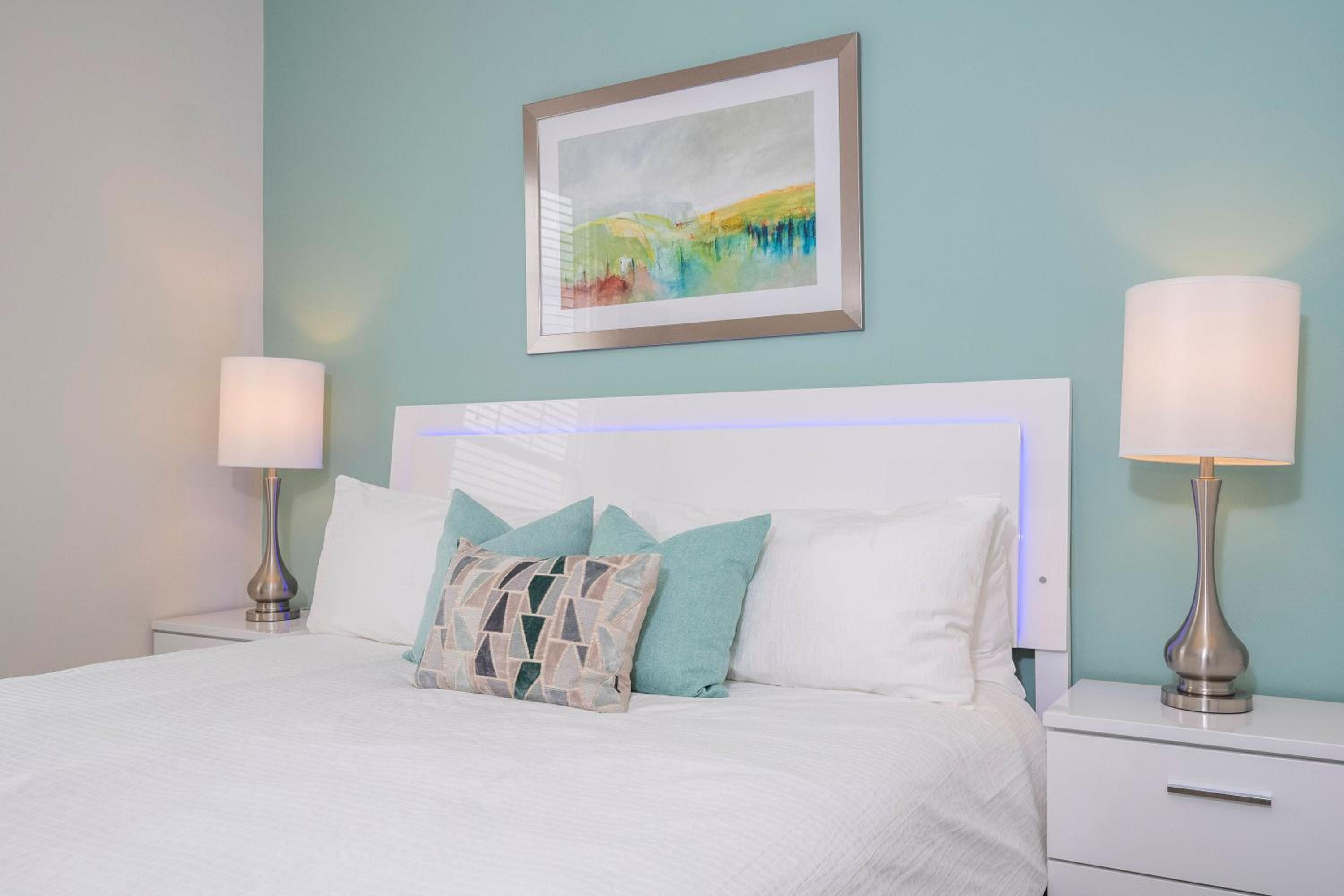5 min to Disney NEW Upscale 5 Suites Villa