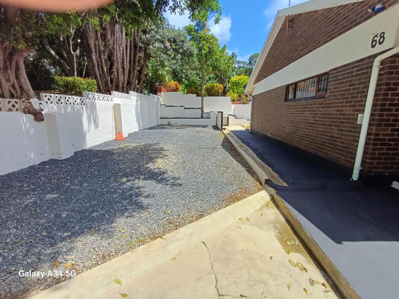 Lovely 3 Bedroom house near the beach. view 2