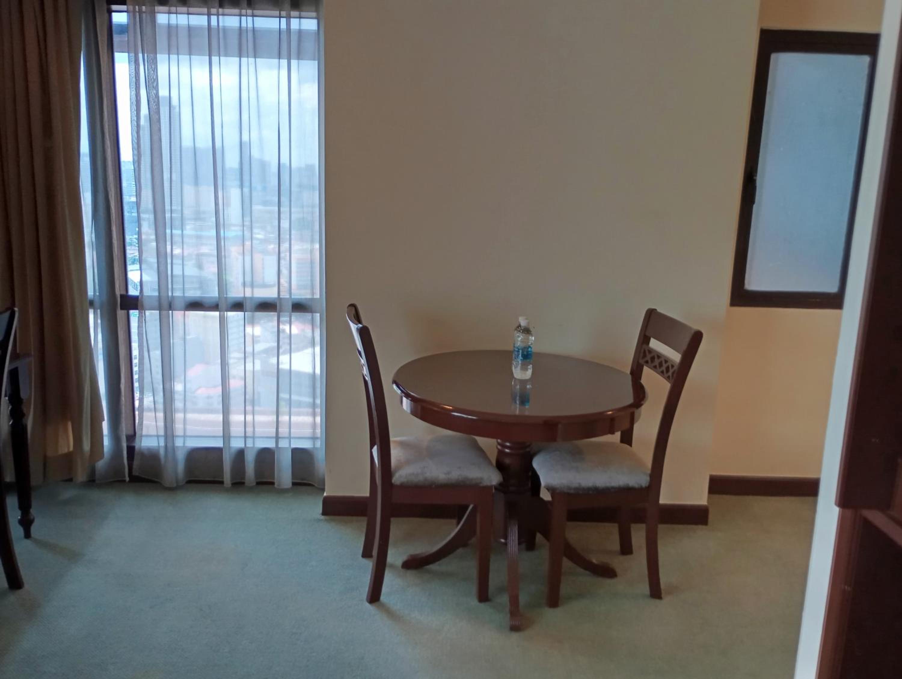 KL Ayan Service Suite At Times Square