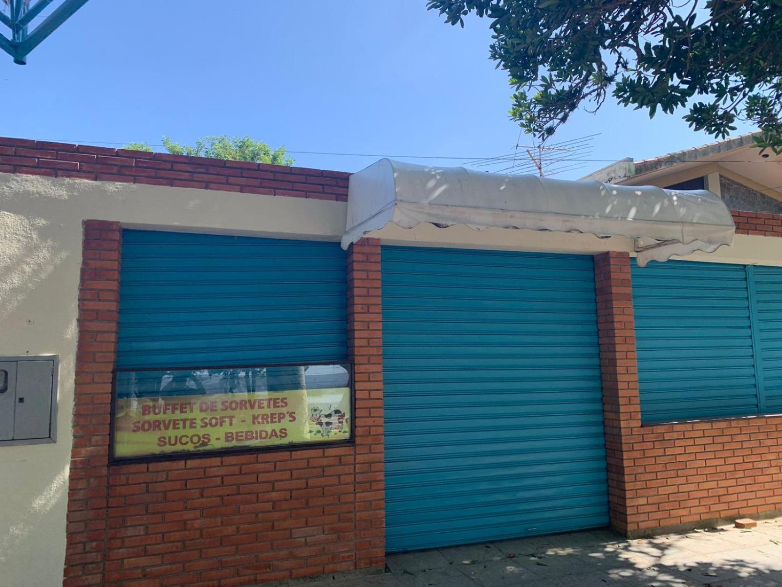 Apartamento térreo beira da praia