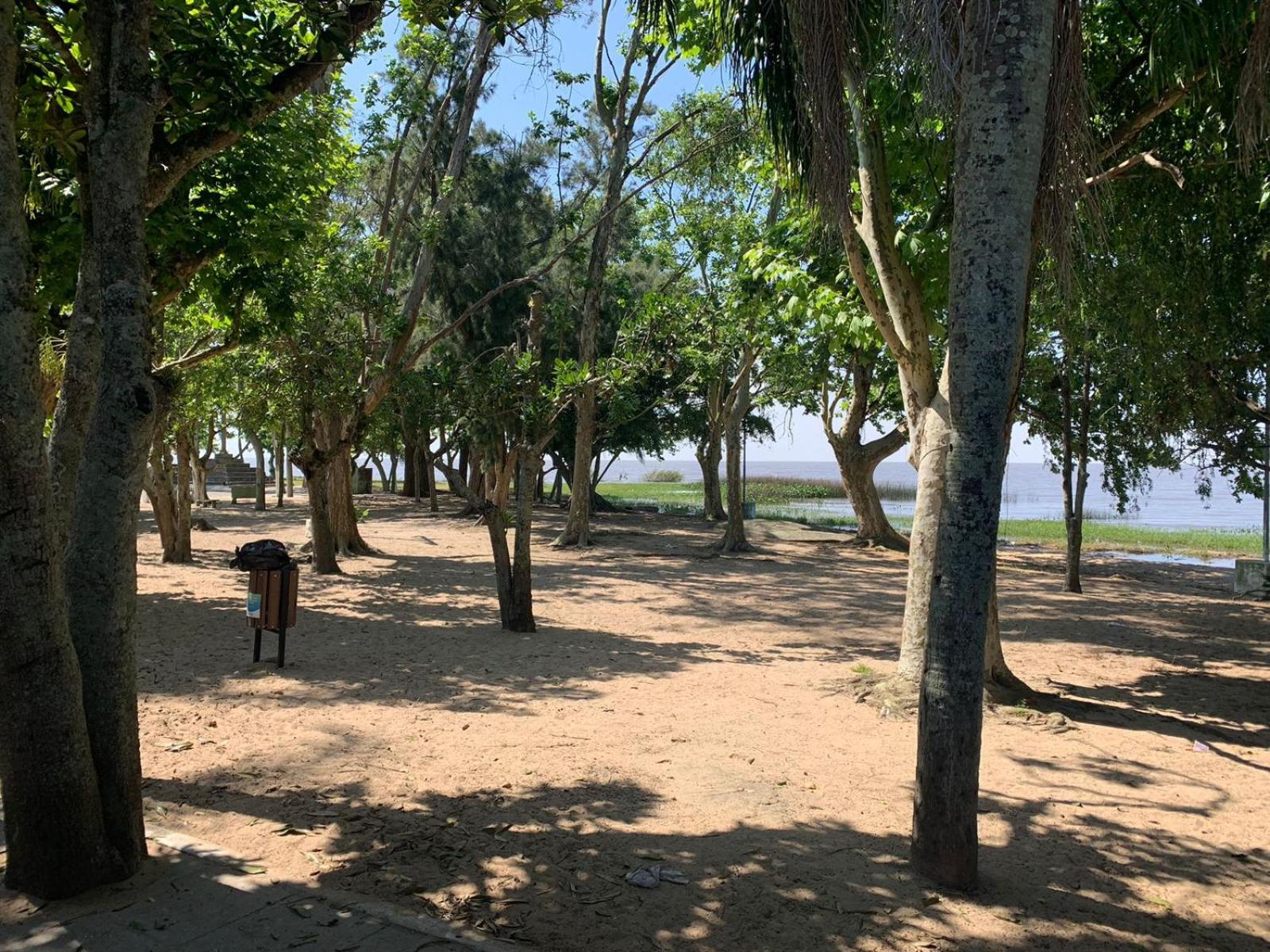 Apartamento térreo beira da praia