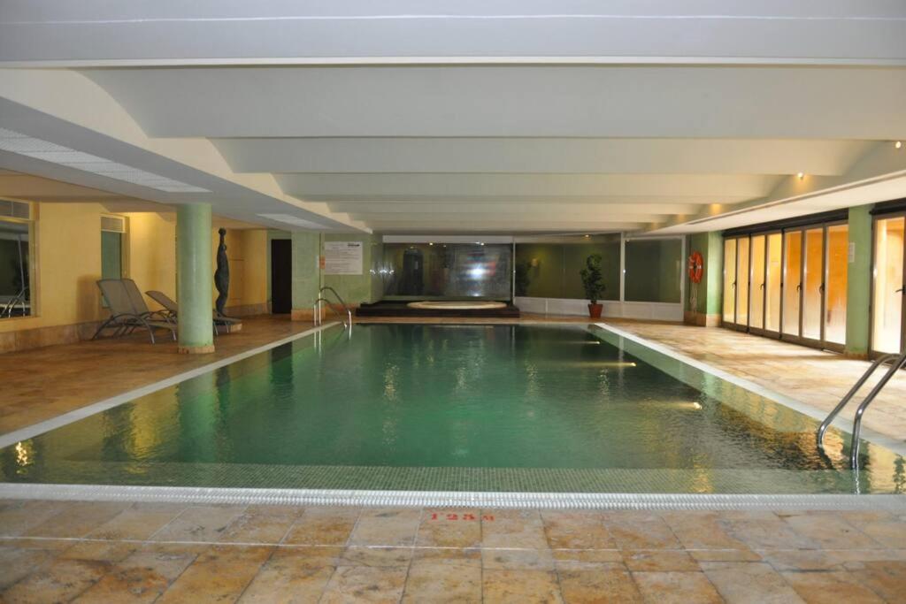 Luxury Marbella apt, pool,Beach. view 5
