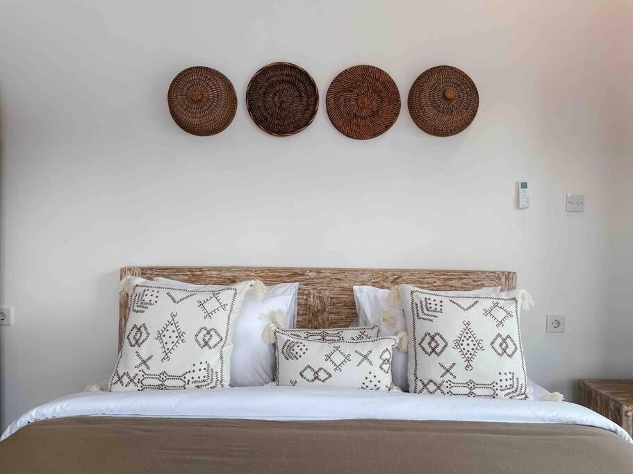 Sunny 3BR Retreat-Coastal Charm view 3