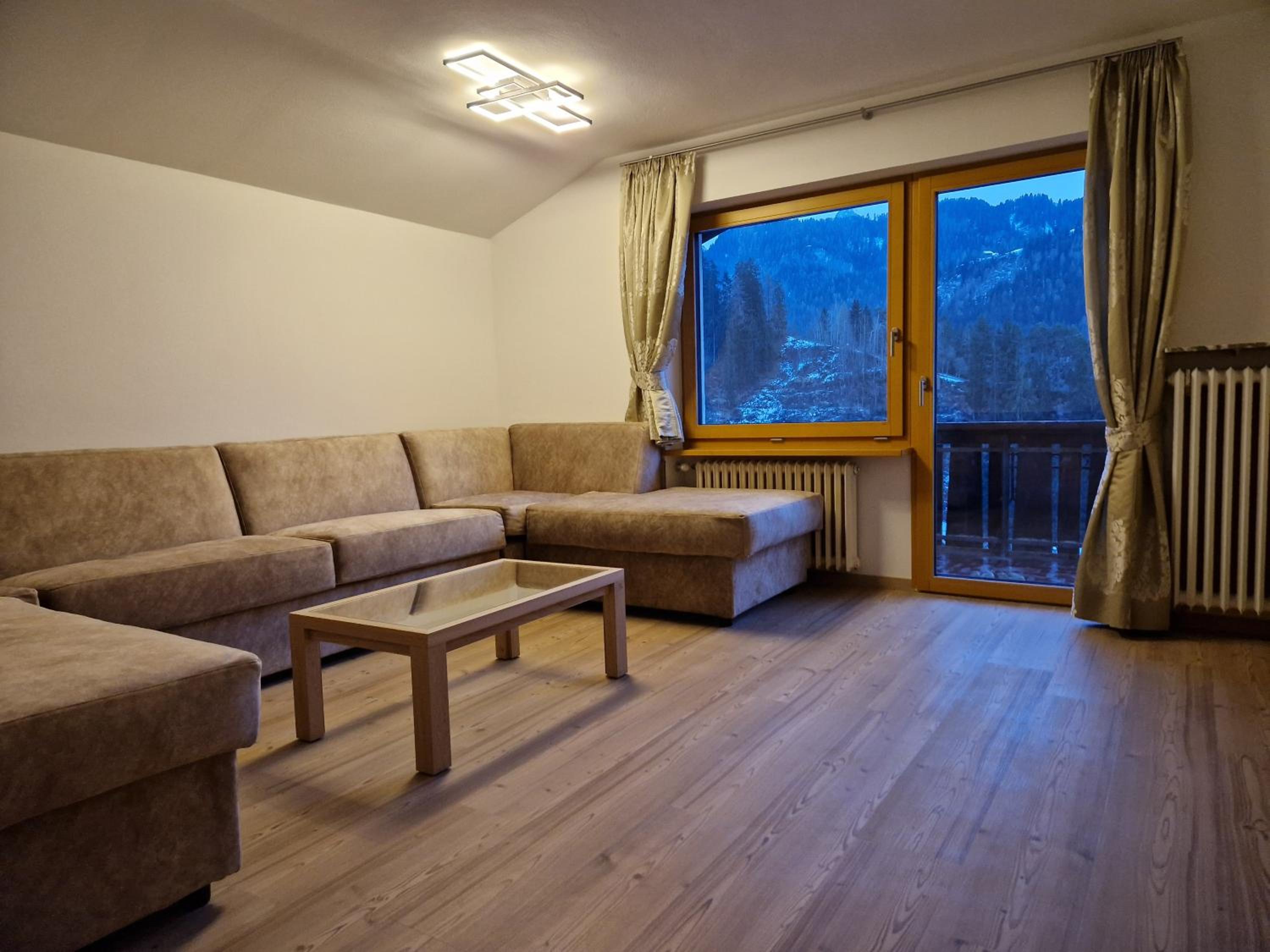 Apartment Aghel