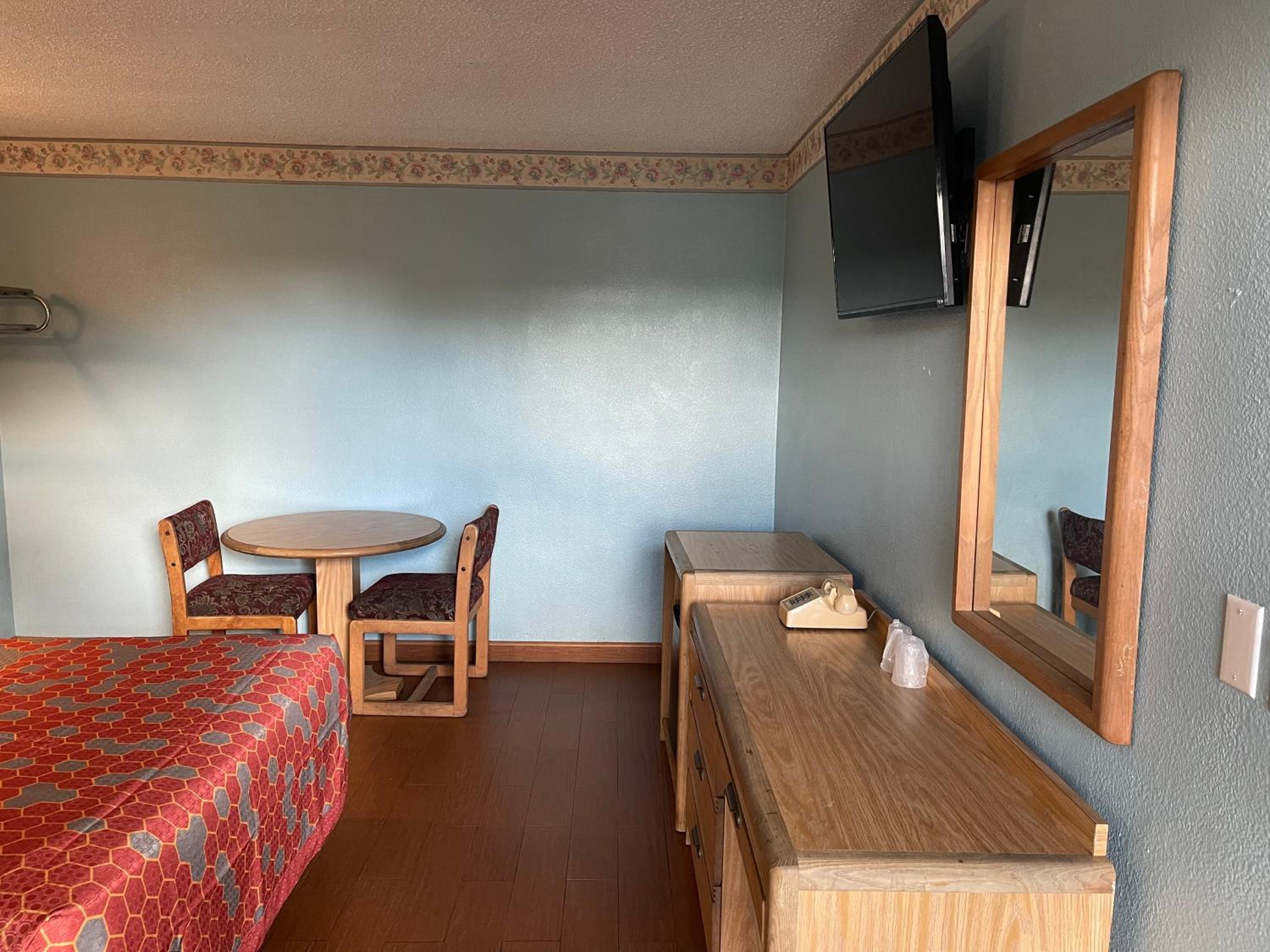 Chester Inn Motel