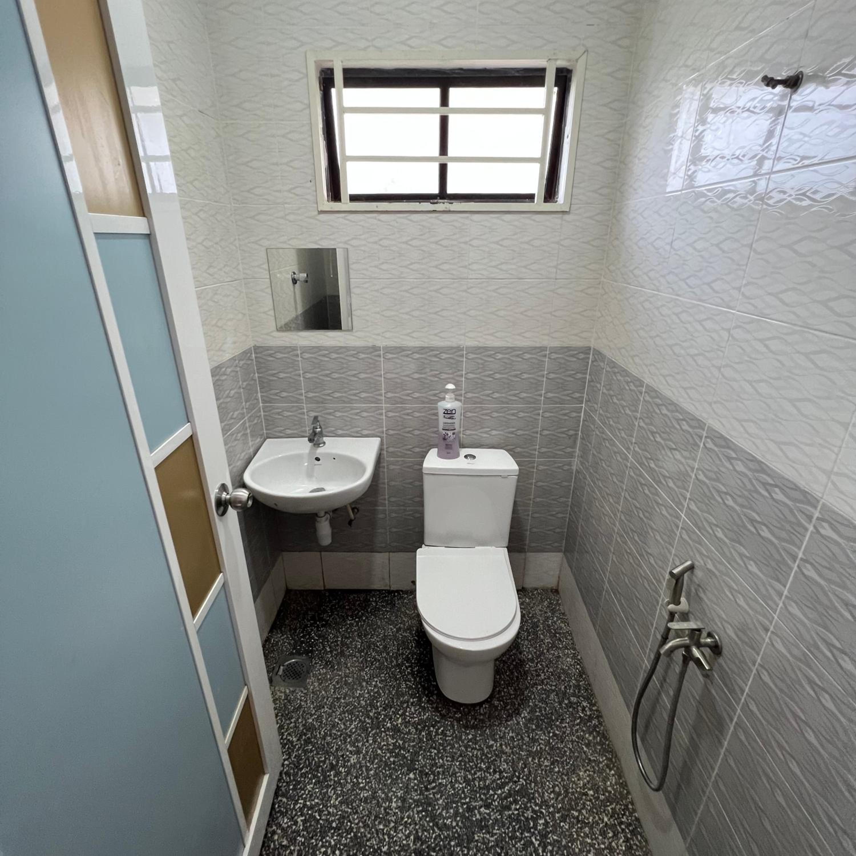 D` Totok HouseStay photo 7