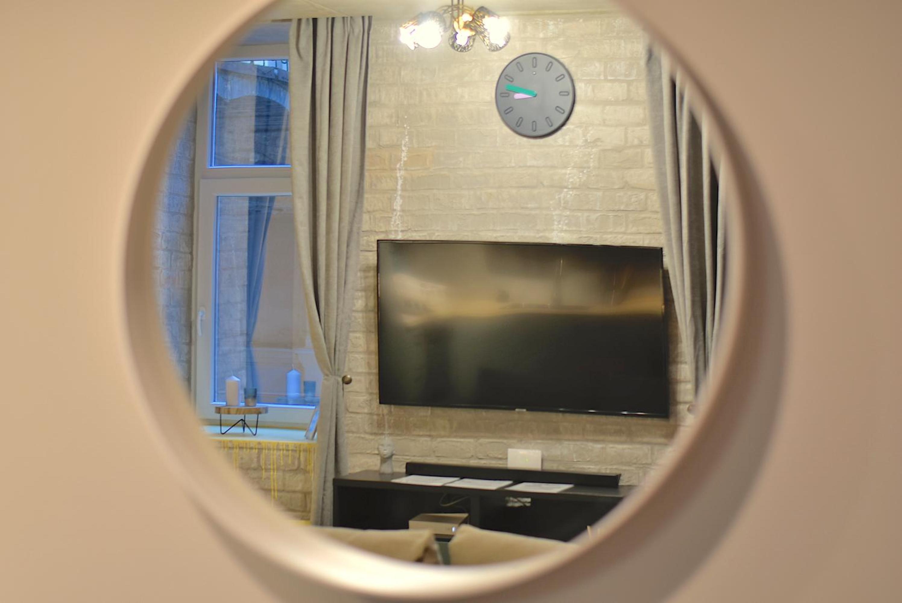 New Faces Design Apartment in Downtown