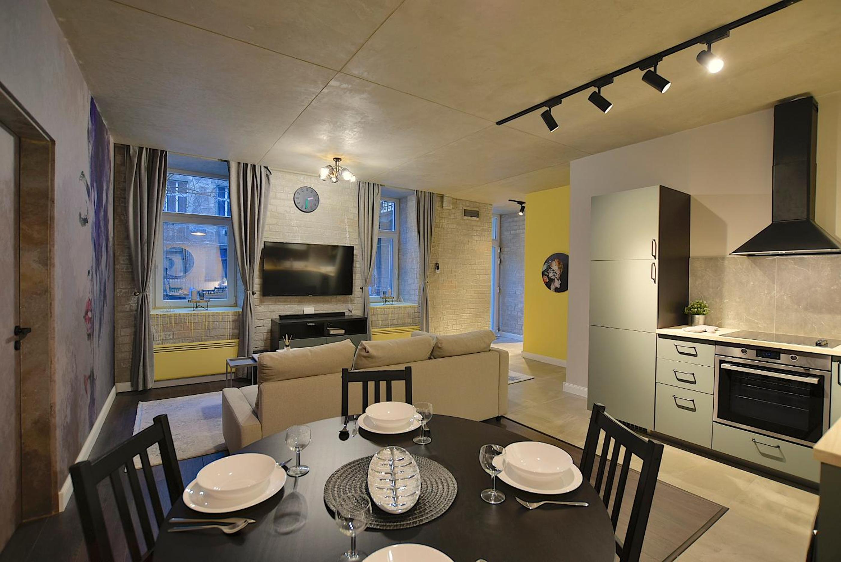 New Faces Design Apartment in Downtown