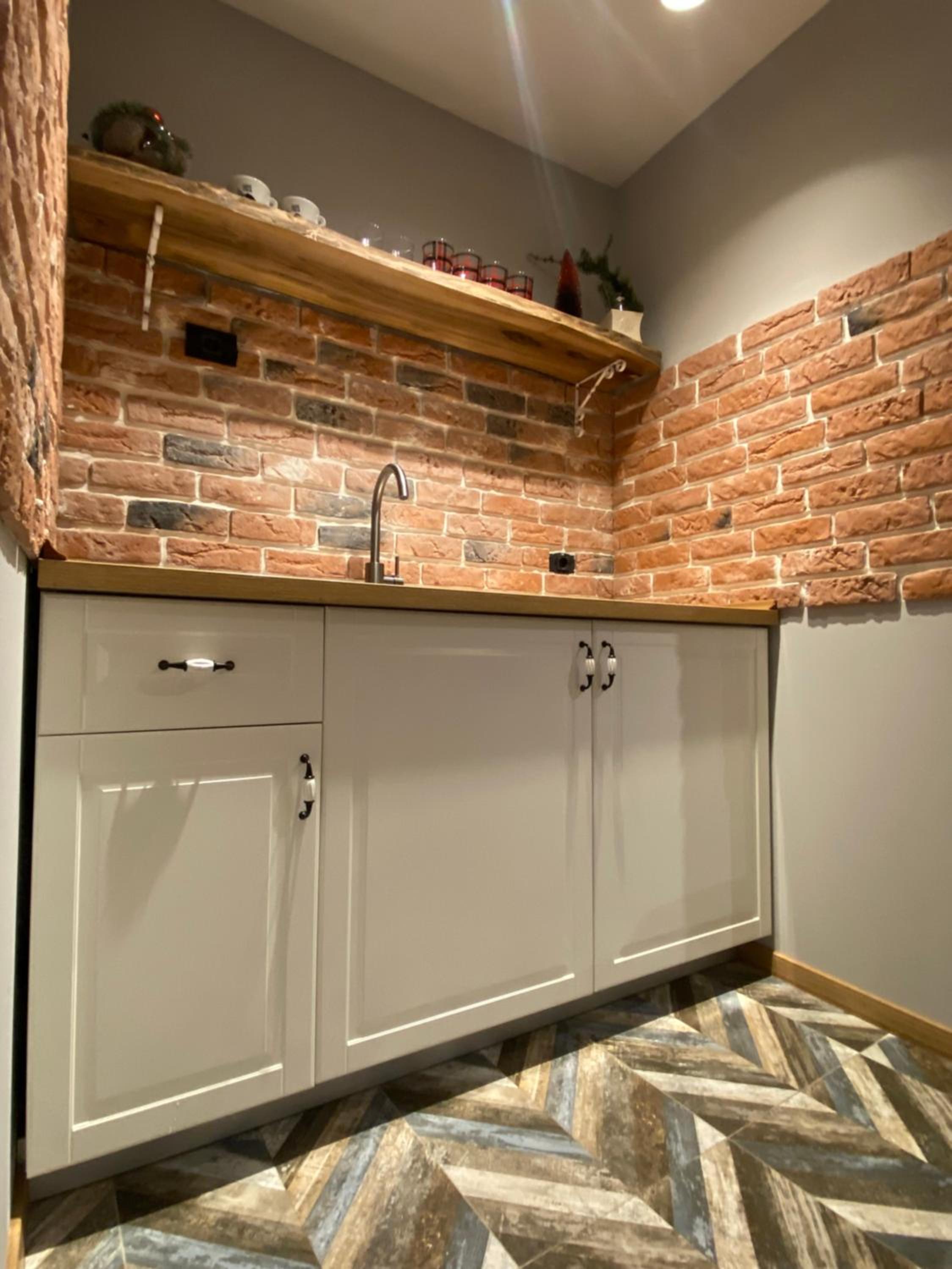 Mount Apartment