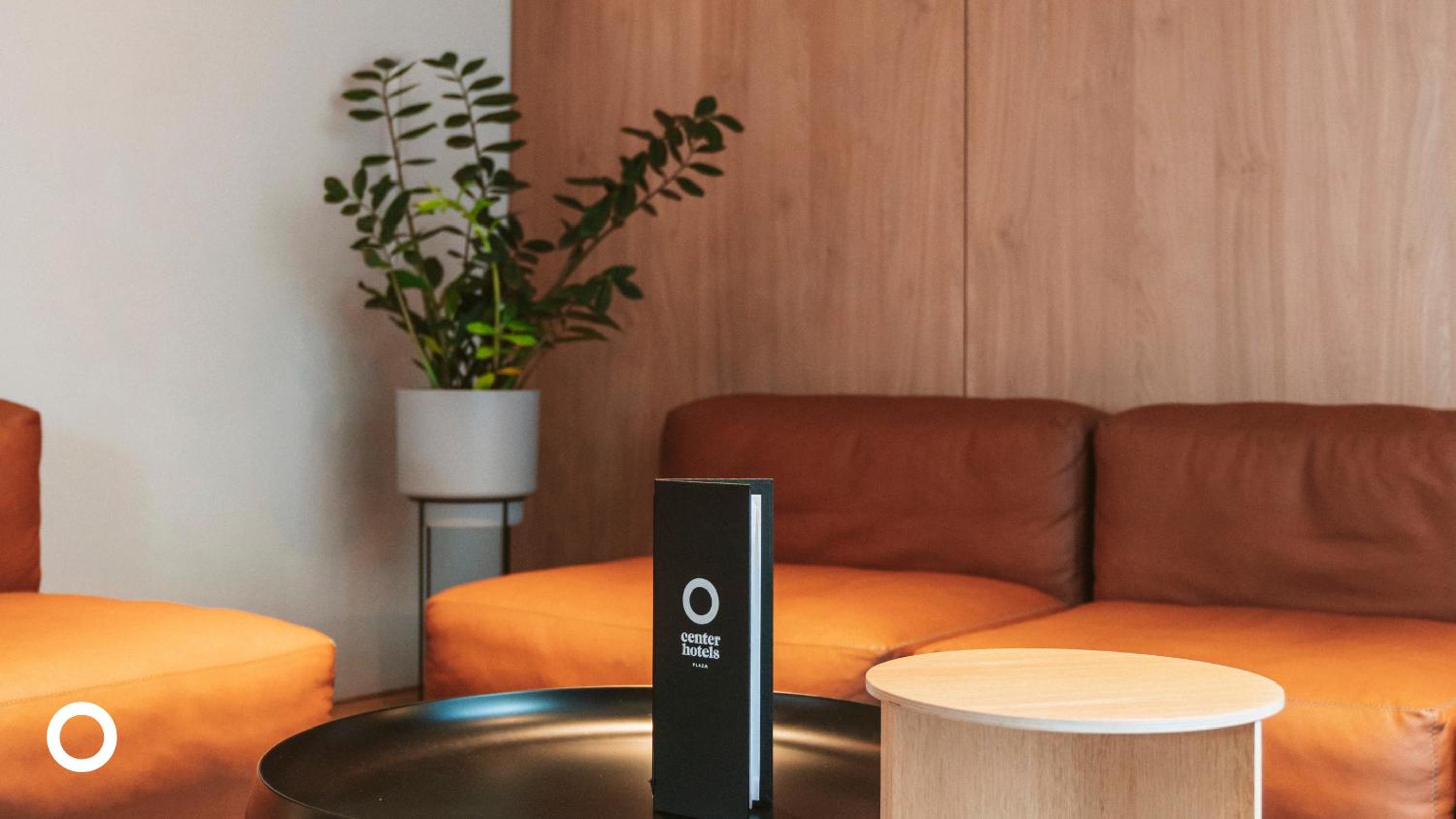 Center Hotels Plaza 18