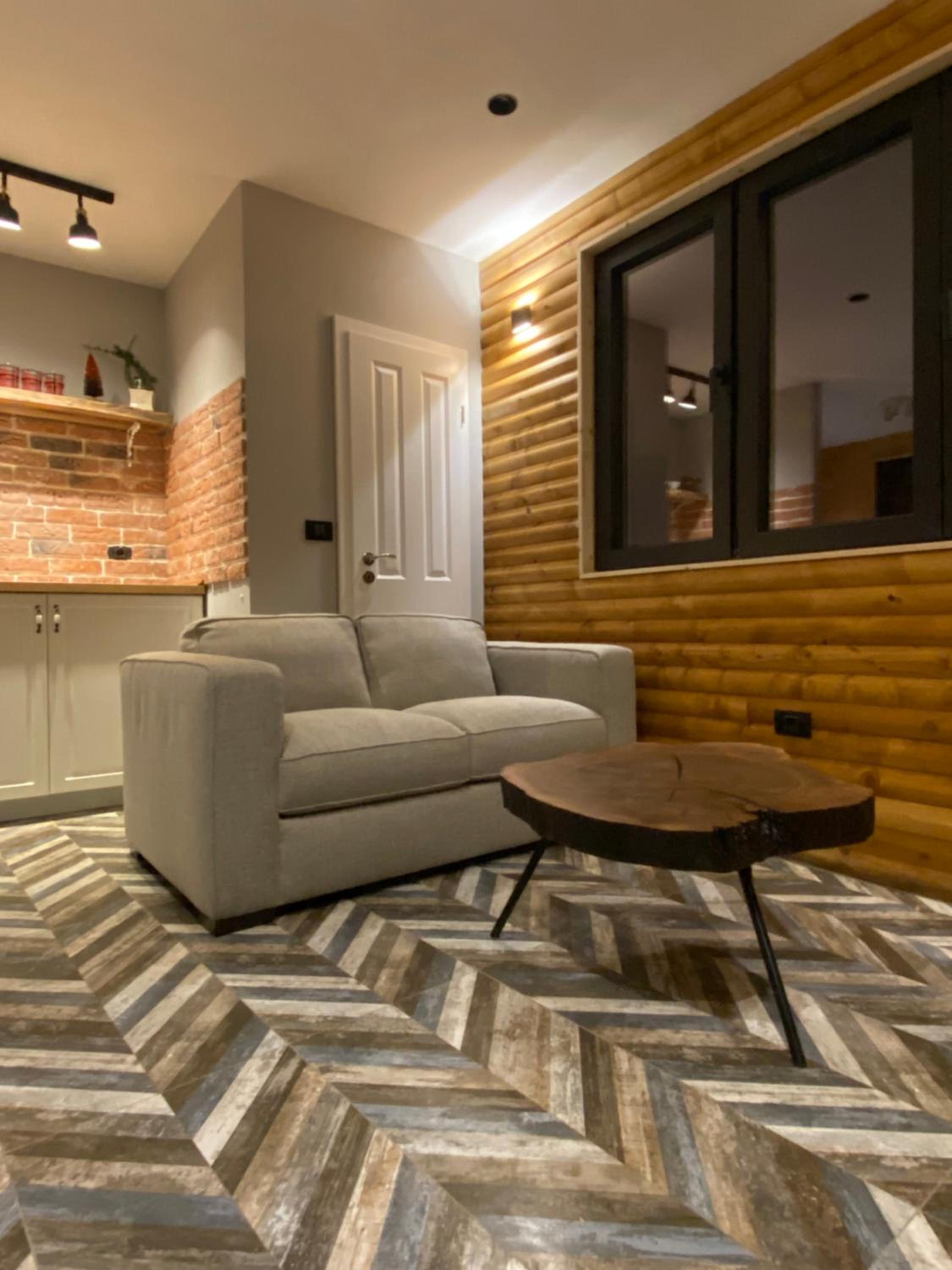 Mount Apartment