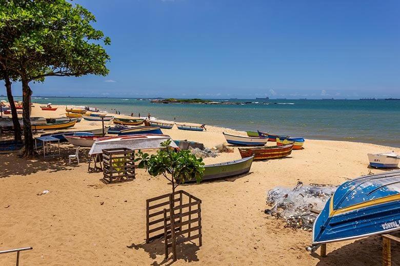 Apartamento a uma quadra do mar - Bairro Itapuã