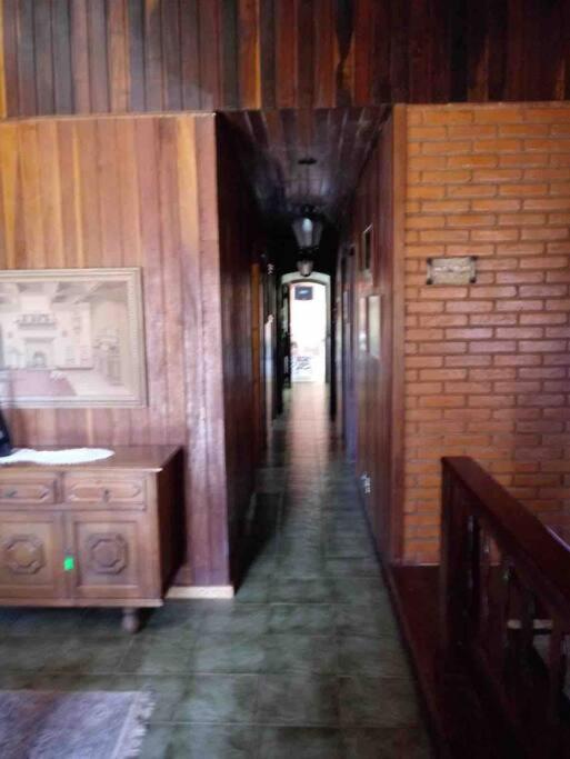 Casa de Campo em condômino Fechado.