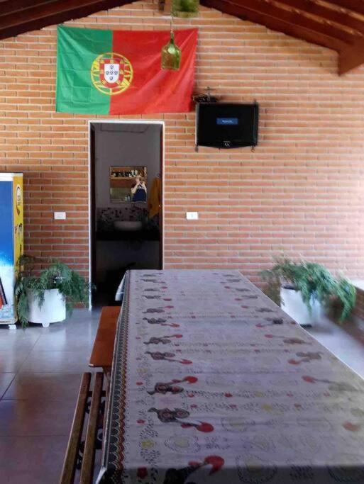 Casa de Campo em condômino Fechado.