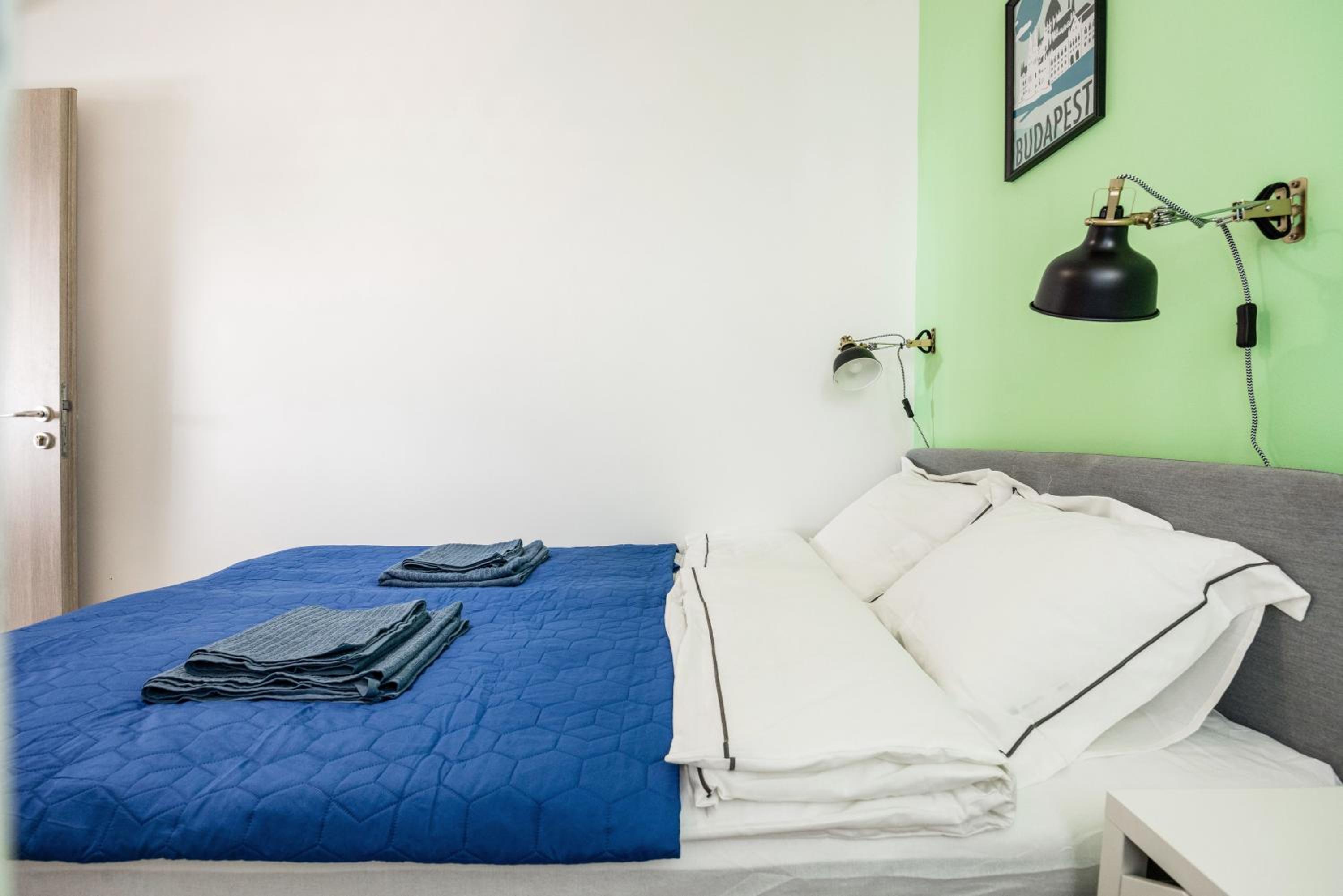 Stylish and colourful apartment in the city centre view 4