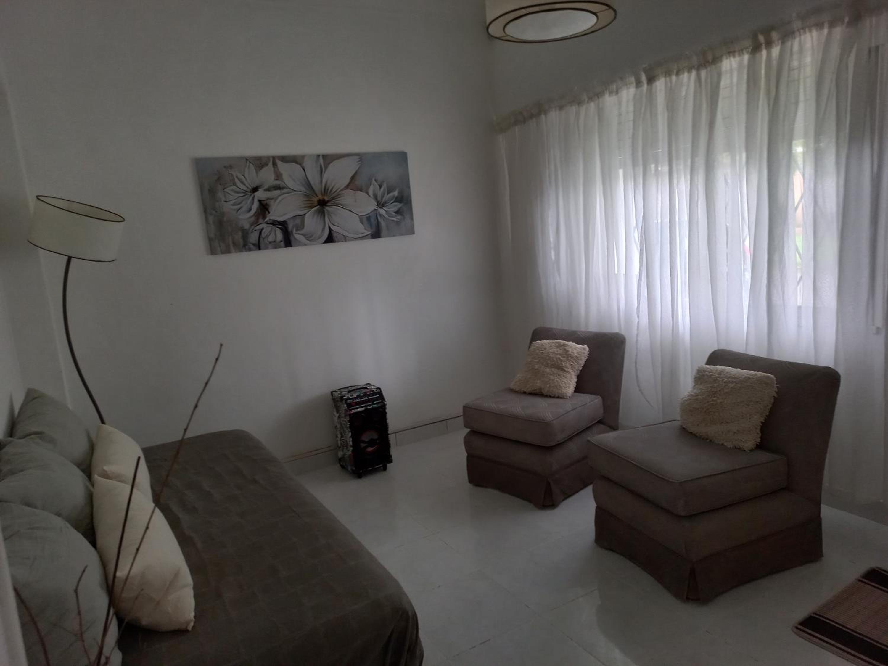 Jana house